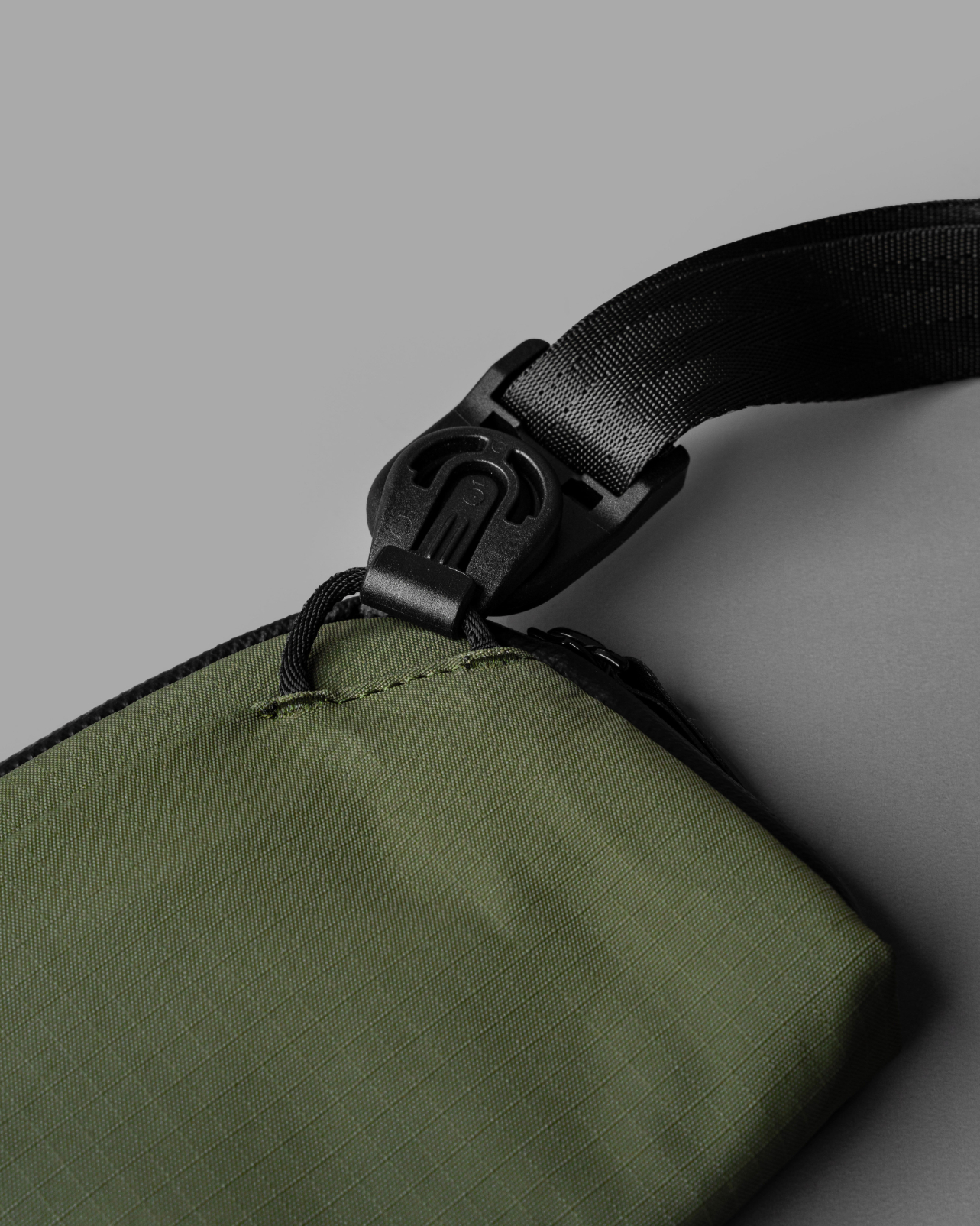 FLIGHT POUCH ショルダーポーチミニバッグ《防水》