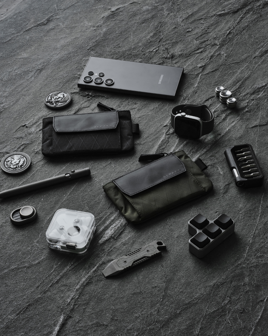 ZIP POUCH COIN コインポーチ