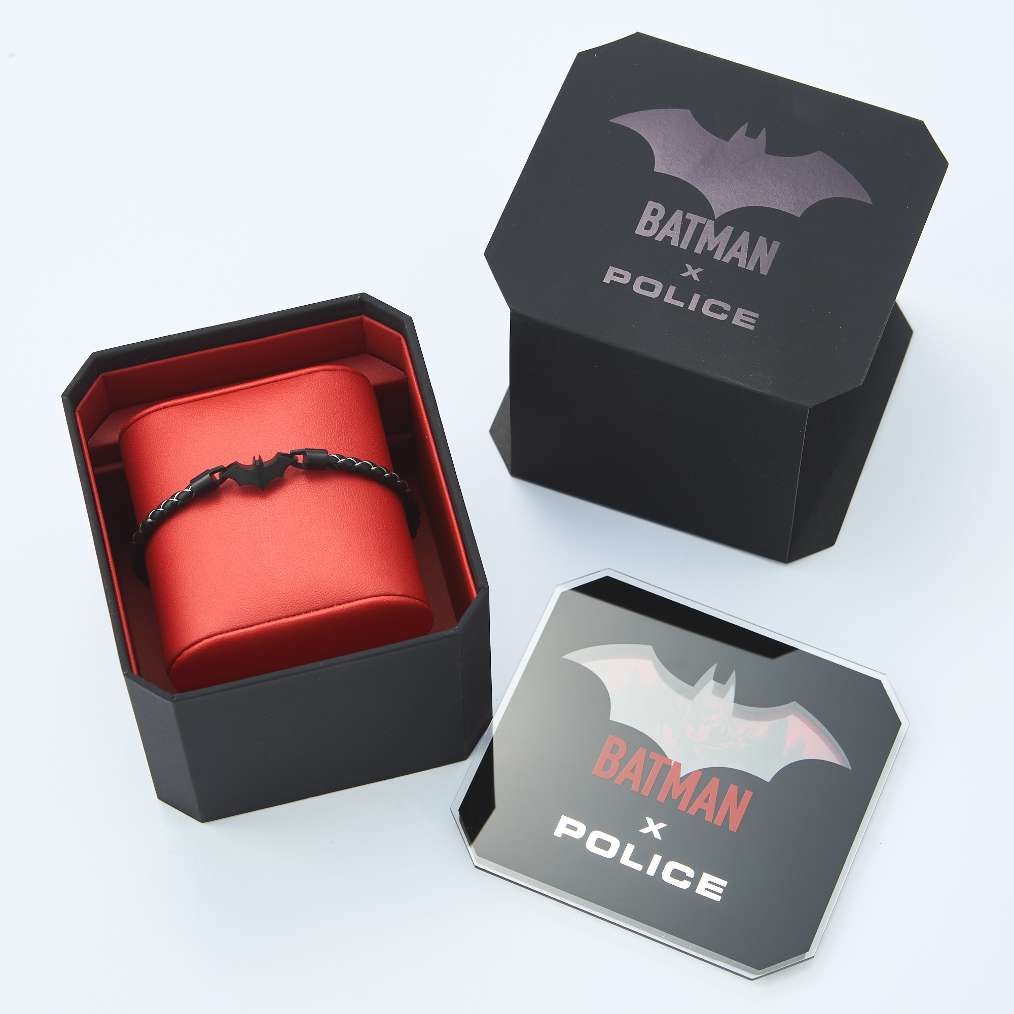 【POLICE×BATMAN】BATARANG コードブレスレット｜専用BOX付き