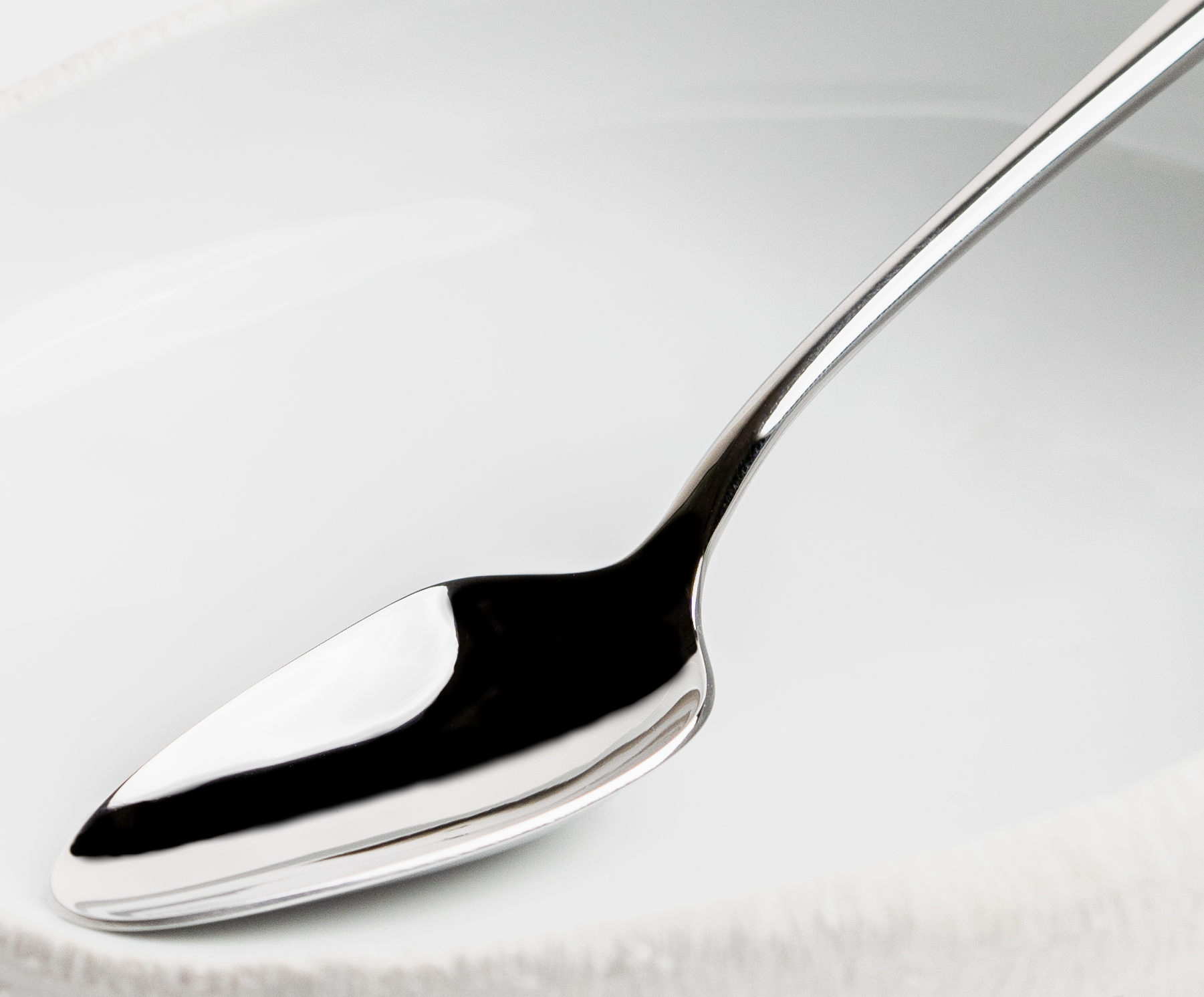 【クチポール】アイレス・マテウス　ミラーディナーペア4本セット