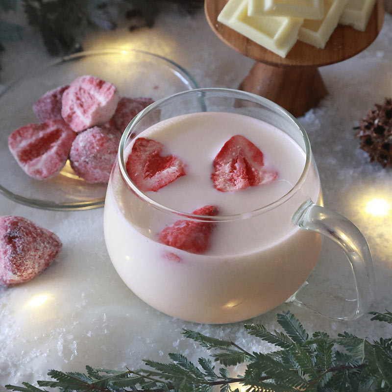 ホワイトチョコストロベリー ミルクティー