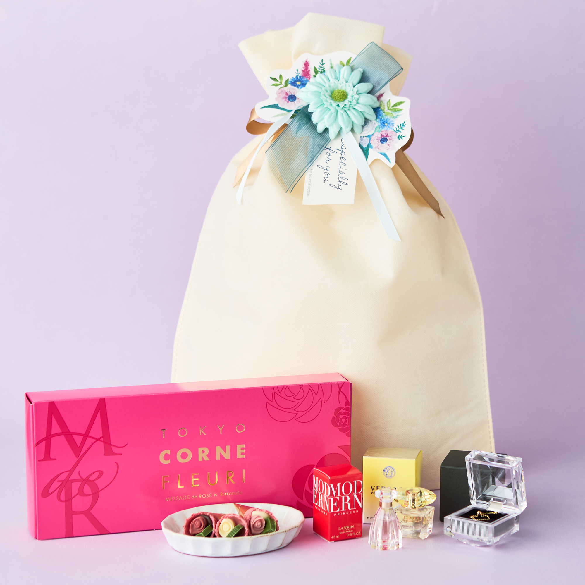 【ギフトラッピング付】チョコ＆誕生石リング＆選べるブランド香水セット