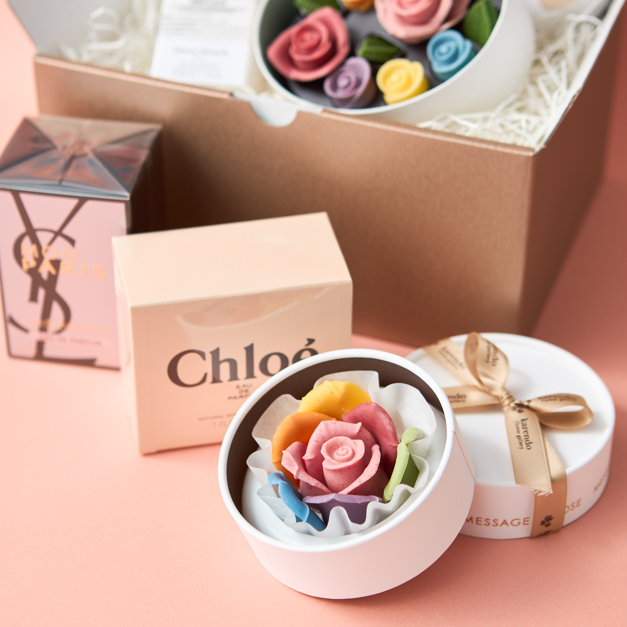 【ギフトBOX付】選べるブランド香水＆お花のチョコレートセット