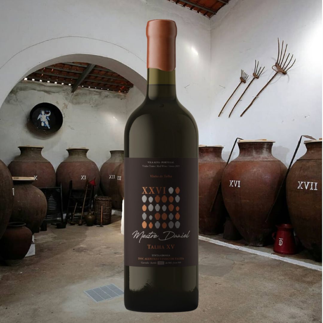 2500年前から受け継がれる歴史あるワイン。「プレミアムタリャワイン」赤白セット