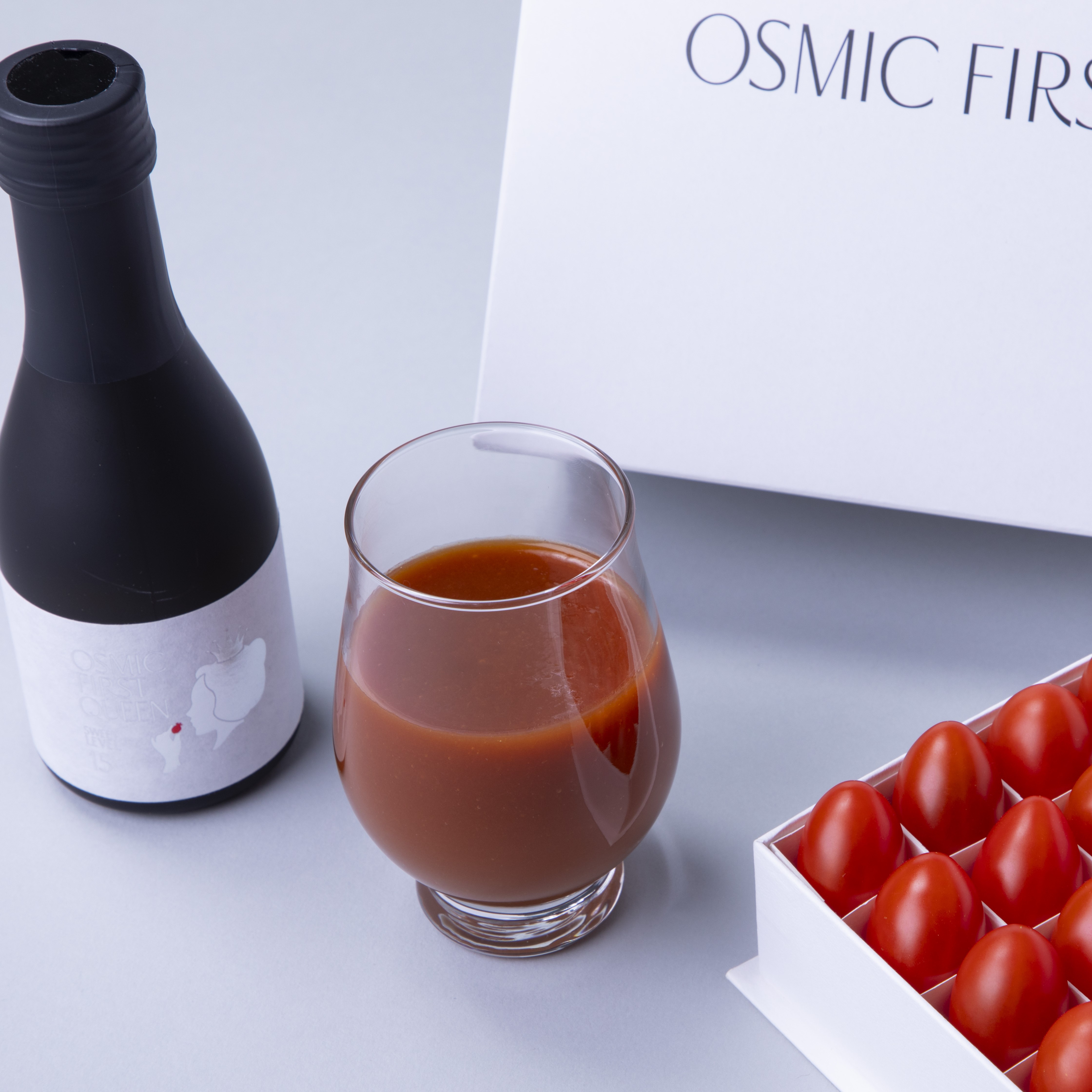 【糖度15】OSMIC FIRST QUEEN トマトジュース 180ml