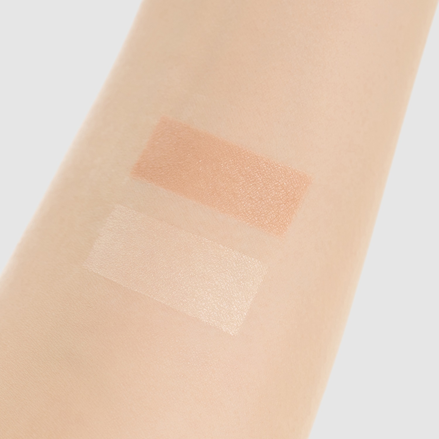 【数量限定】ポリフォニック ブラッシュ 06（ハイライトやリップにもおすすめ）