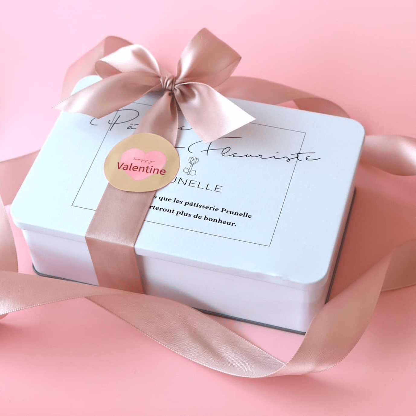 【バレンタイン/数量限定】可愛い子猫のクッキー缶＜ハート＞