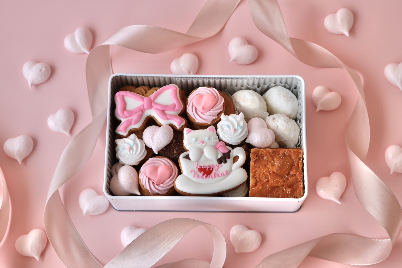 【バレンタイン/数量限定】可愛い子猫のクッキー缶＜ハート＞