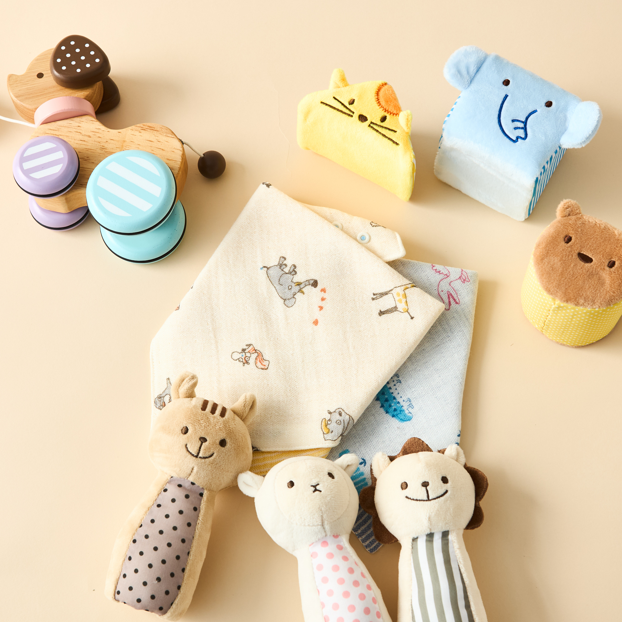 選べるおもちゃとスタイセット | GENI（ジェニ） kontex（コンテックス