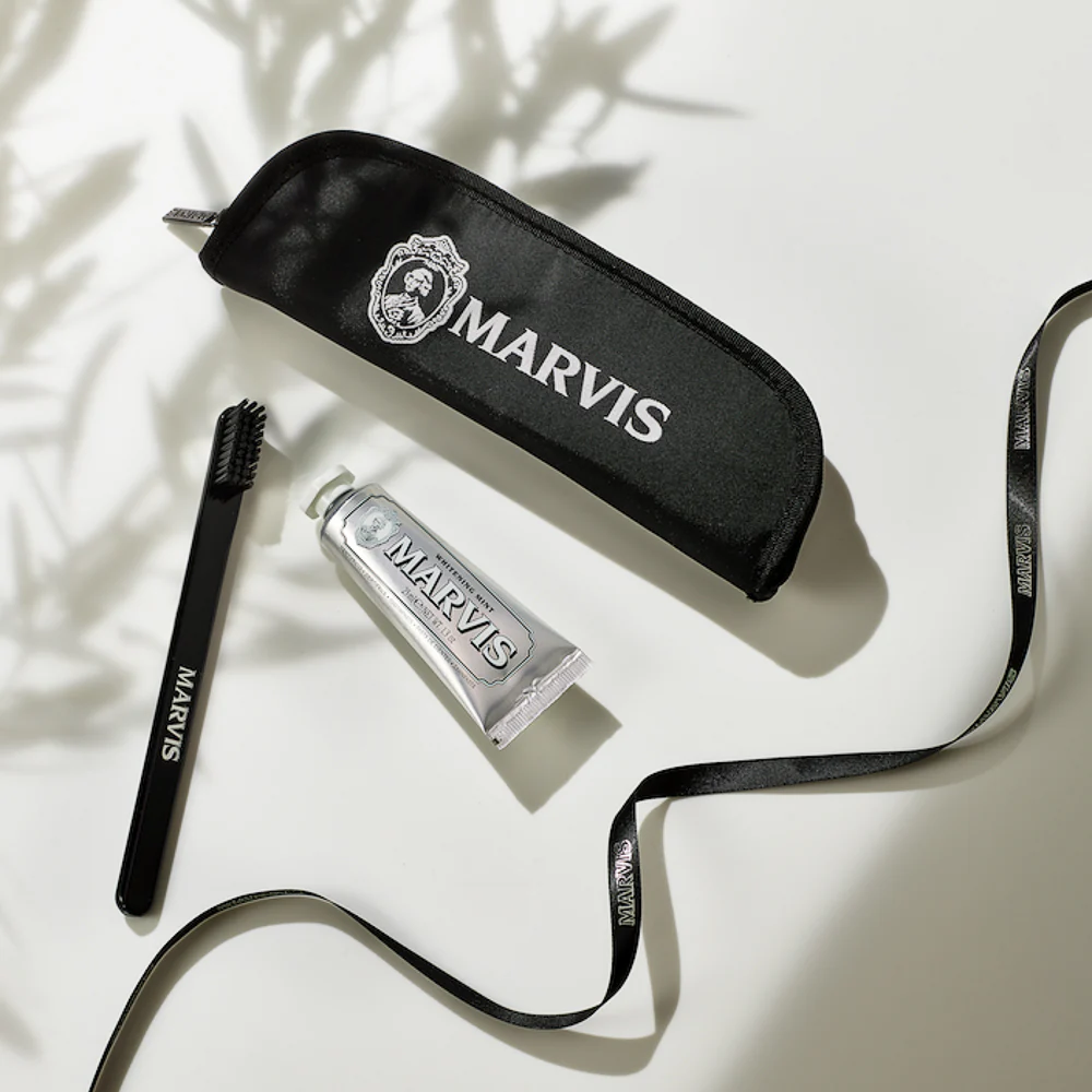 トラベルセット　Pouch + 25ml White mint + toothbrush
