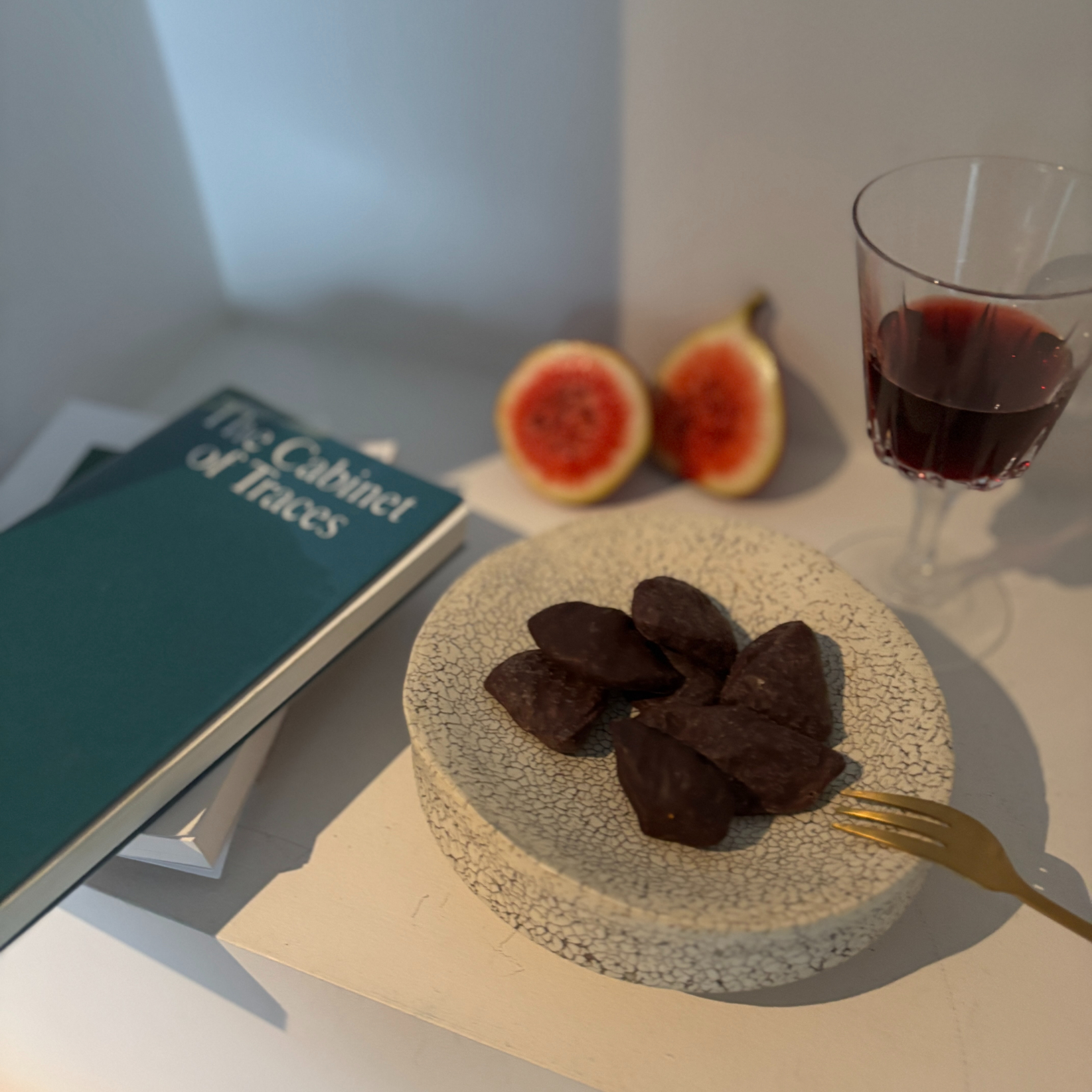 いちじくのチョコレートがけとチョコレートに合うお茶のギフトセット