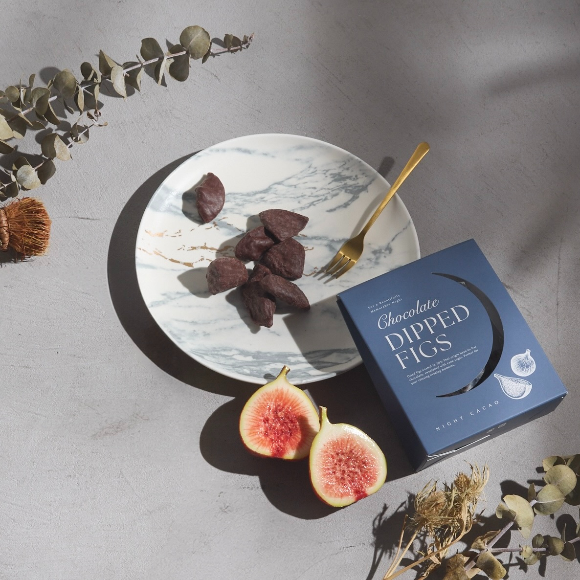 いちじくのチョコレートがけとチョコレートに合うお茶のギフトセット