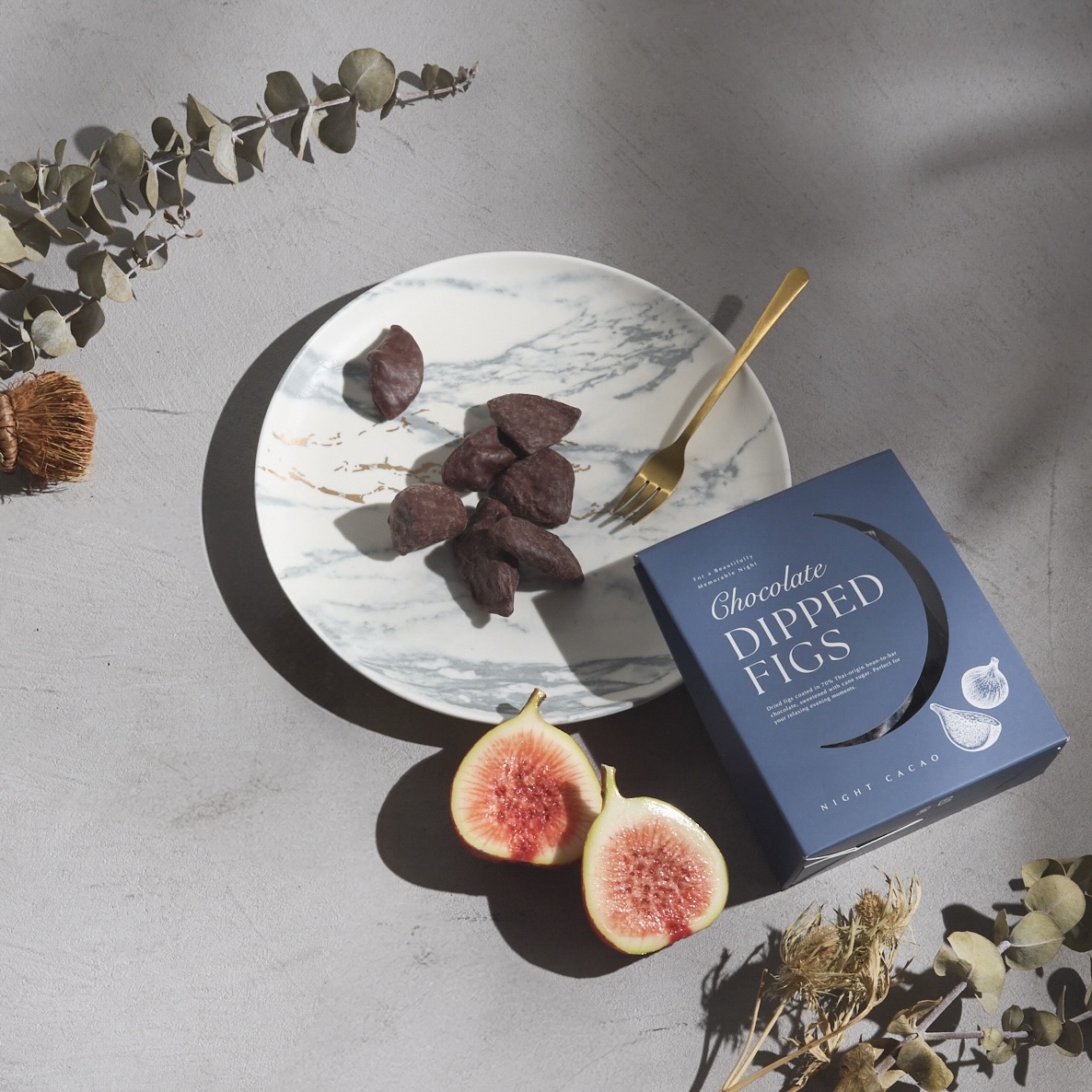 いちじくのチョコレートがけ