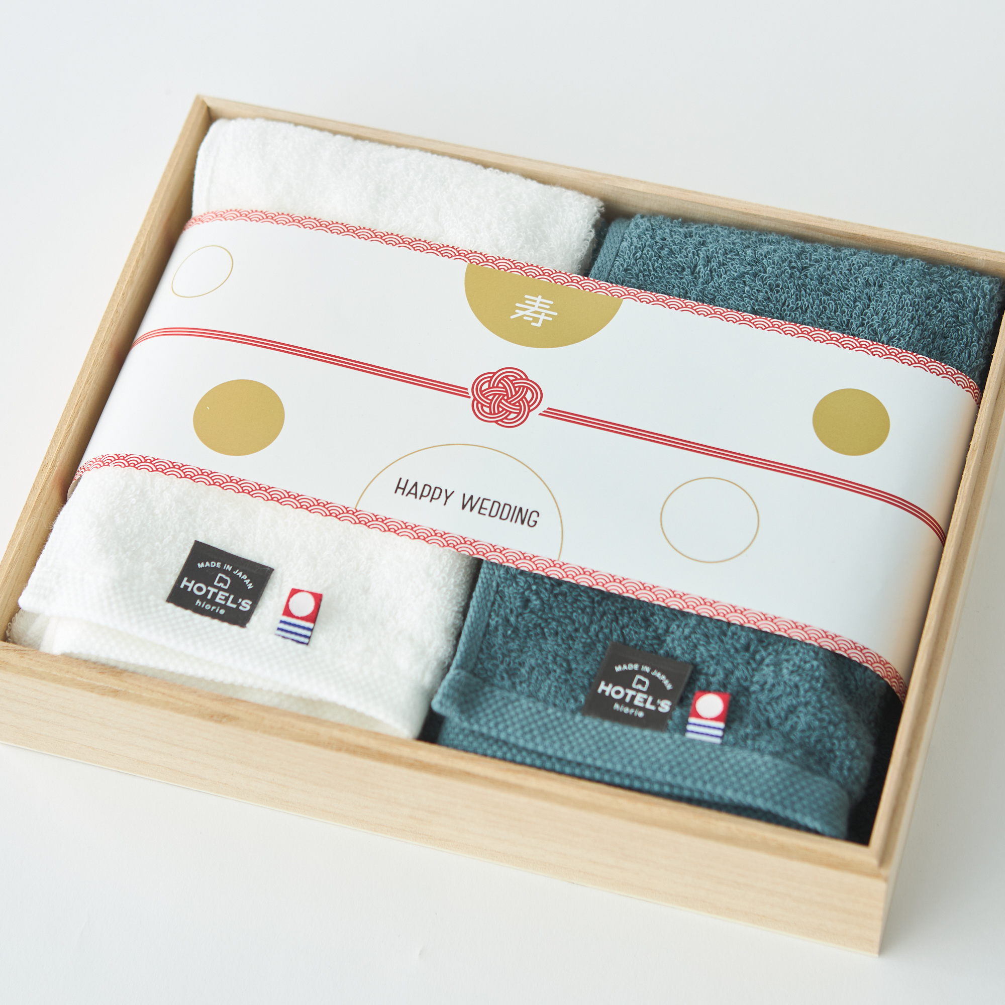 【木箱名入れ刻印】結婚祝い今治フェイスタオルセット