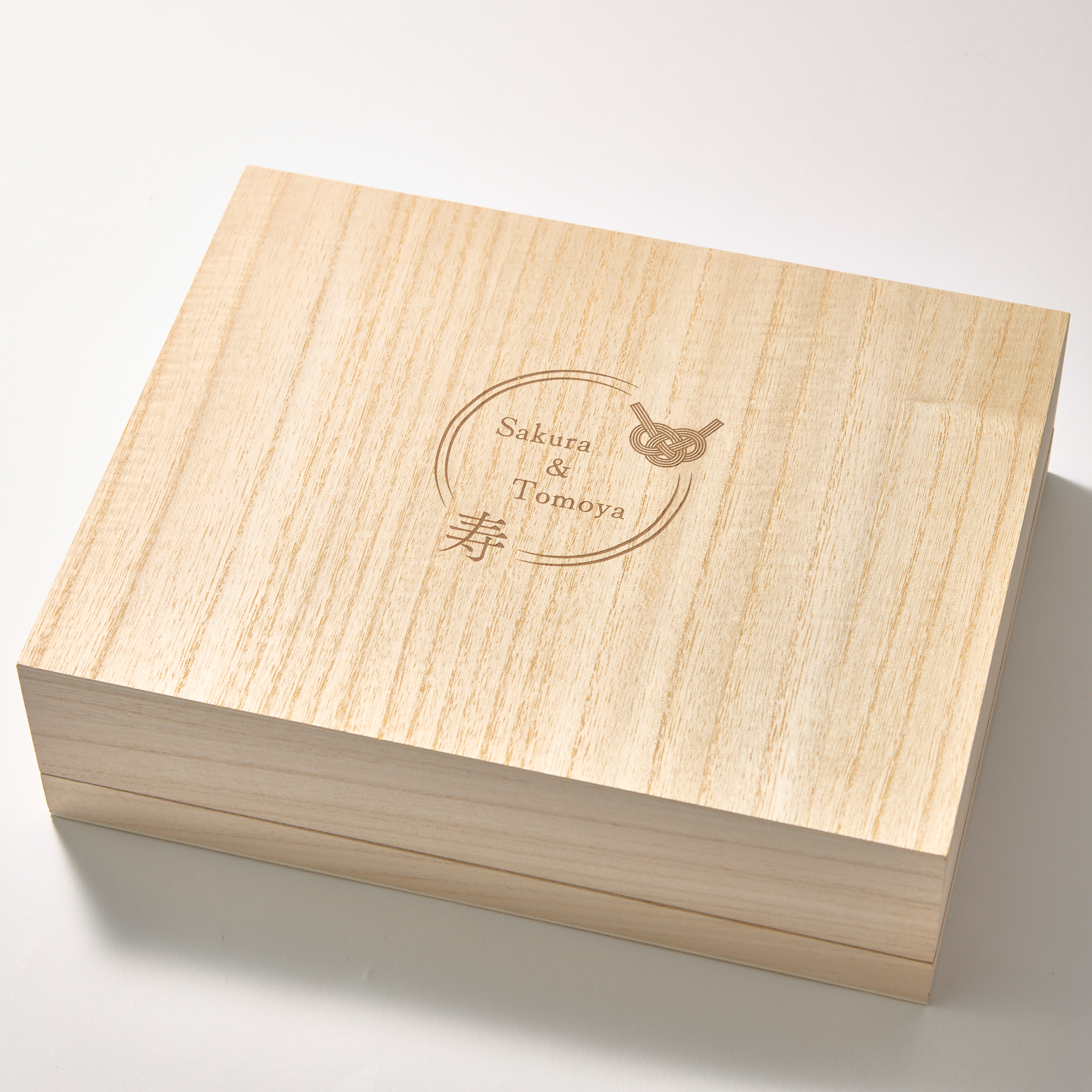 【木箱名入れ刻印】結婚祝い今治フェイスタオルセット