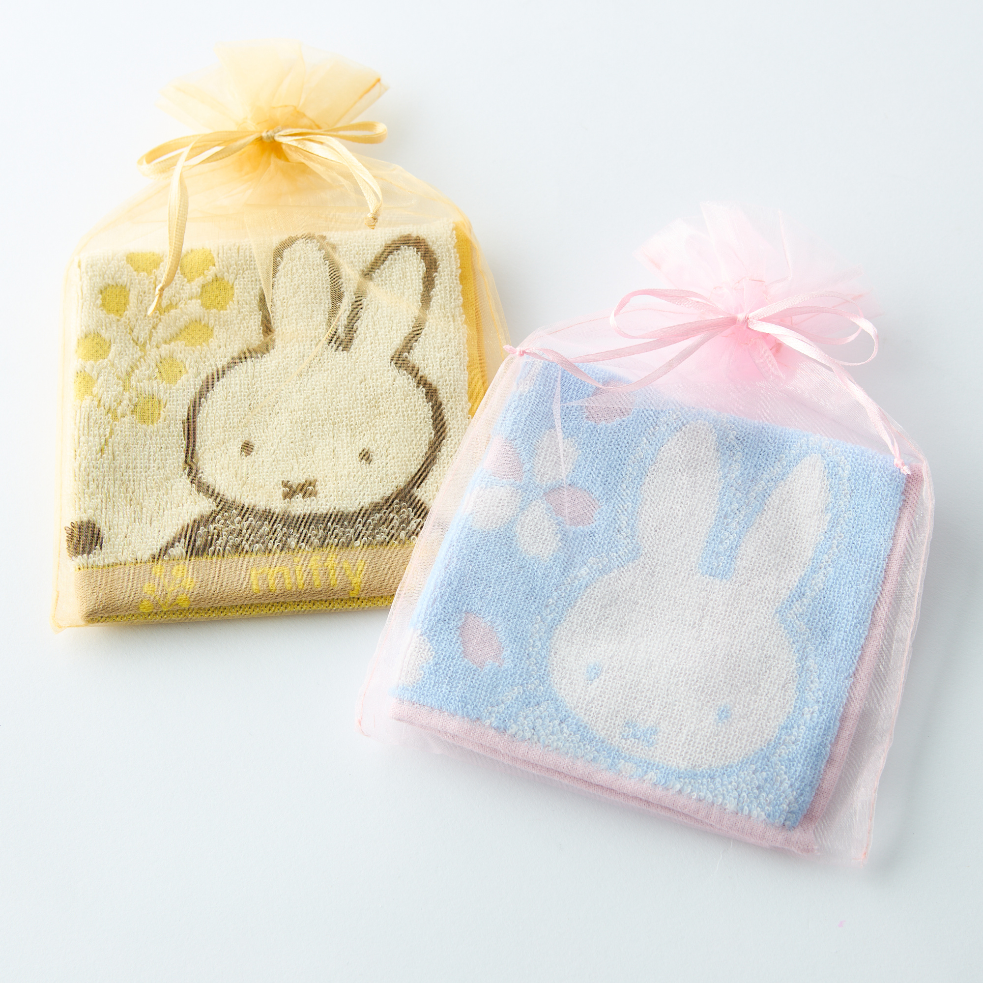 【オーガンジー巾着入り】miffy ハンカチタオル