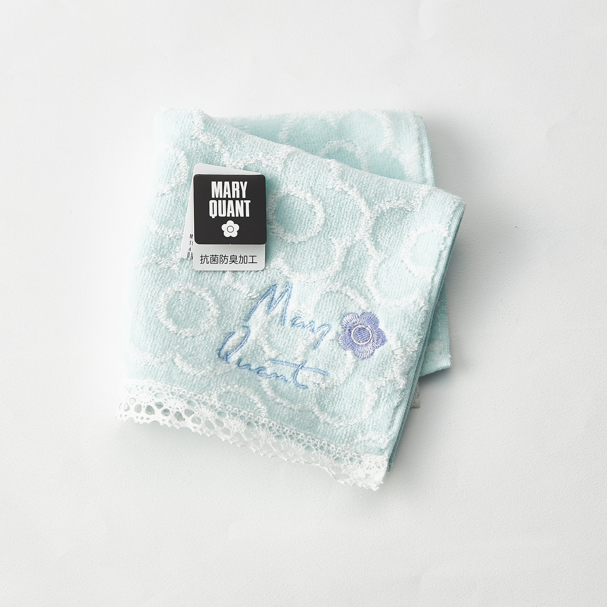 【BOX】人気ブランドのハンカチとポーチ