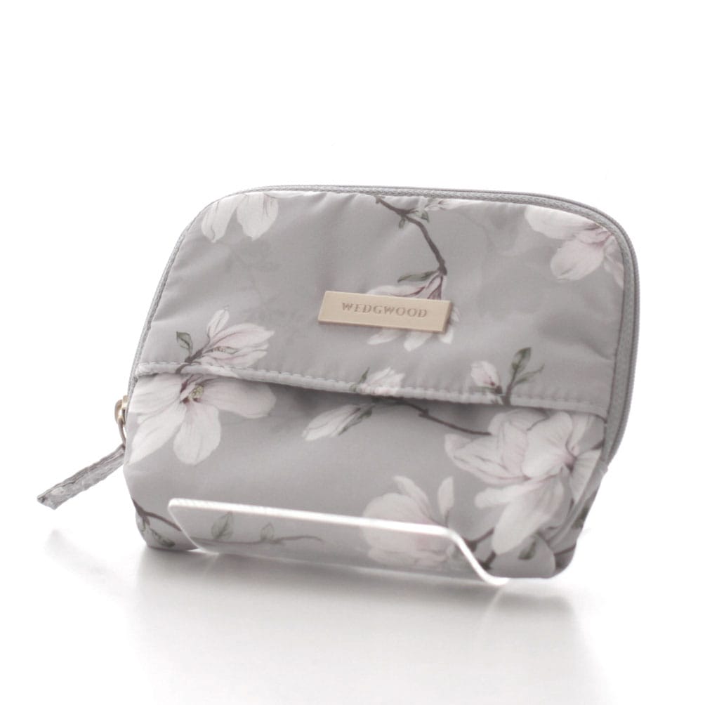 ティッシュポーチ