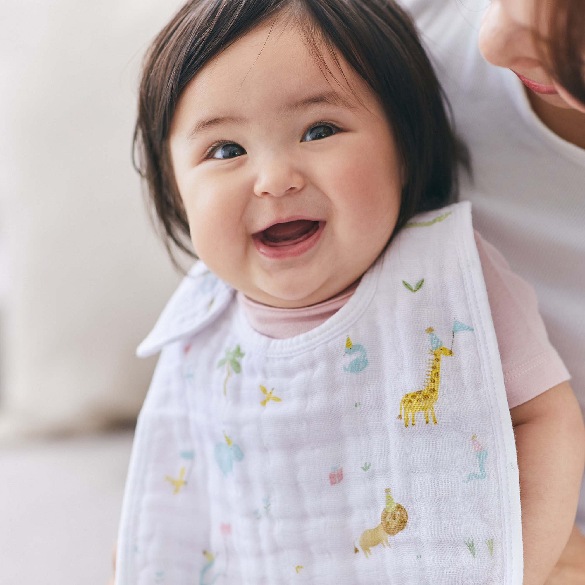 MUSLIN SNAP BIBS : 3-PACK year of the snake