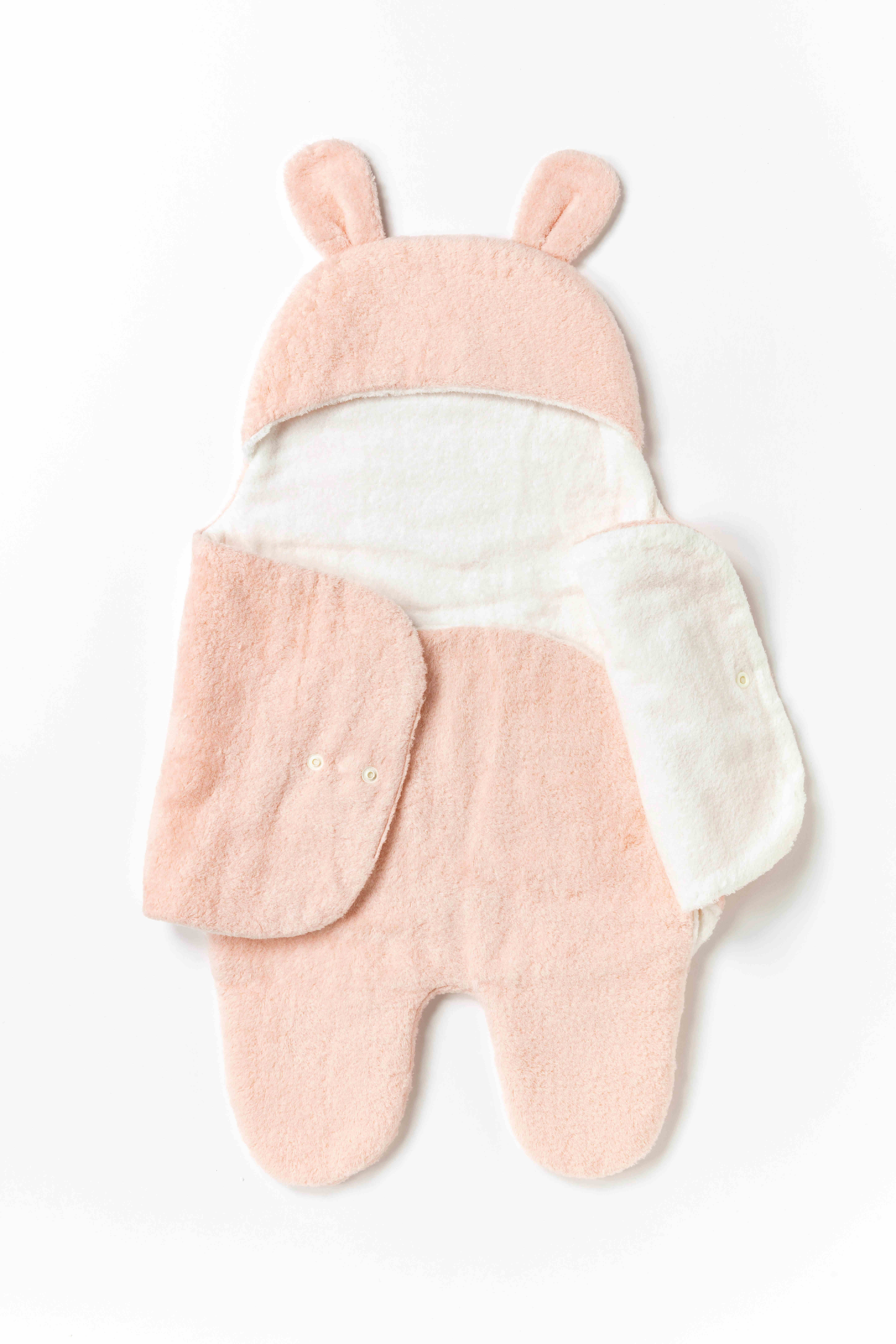 【最高級超長綿採用】わた媛ベビーギフトセット⑧　ピンク/ カバーオールタイプおくるみ1枚・スタイ1枚・鈴入おもちゃ1個