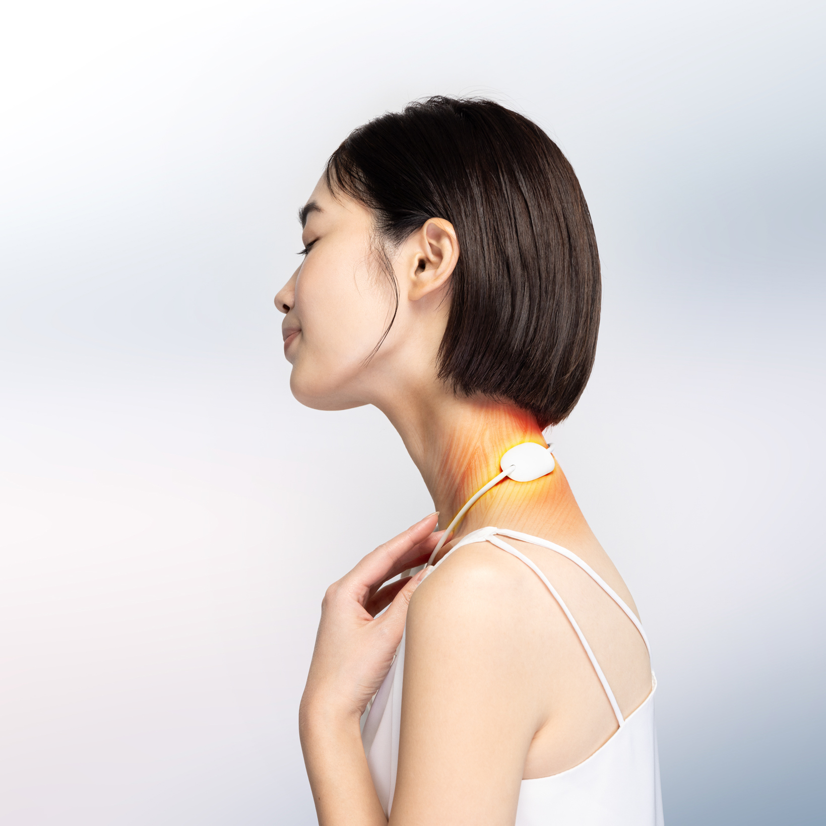 温熱&EMS】ネックケア NECK RELAX LOOP《全身にも使える》 | NIPLUX