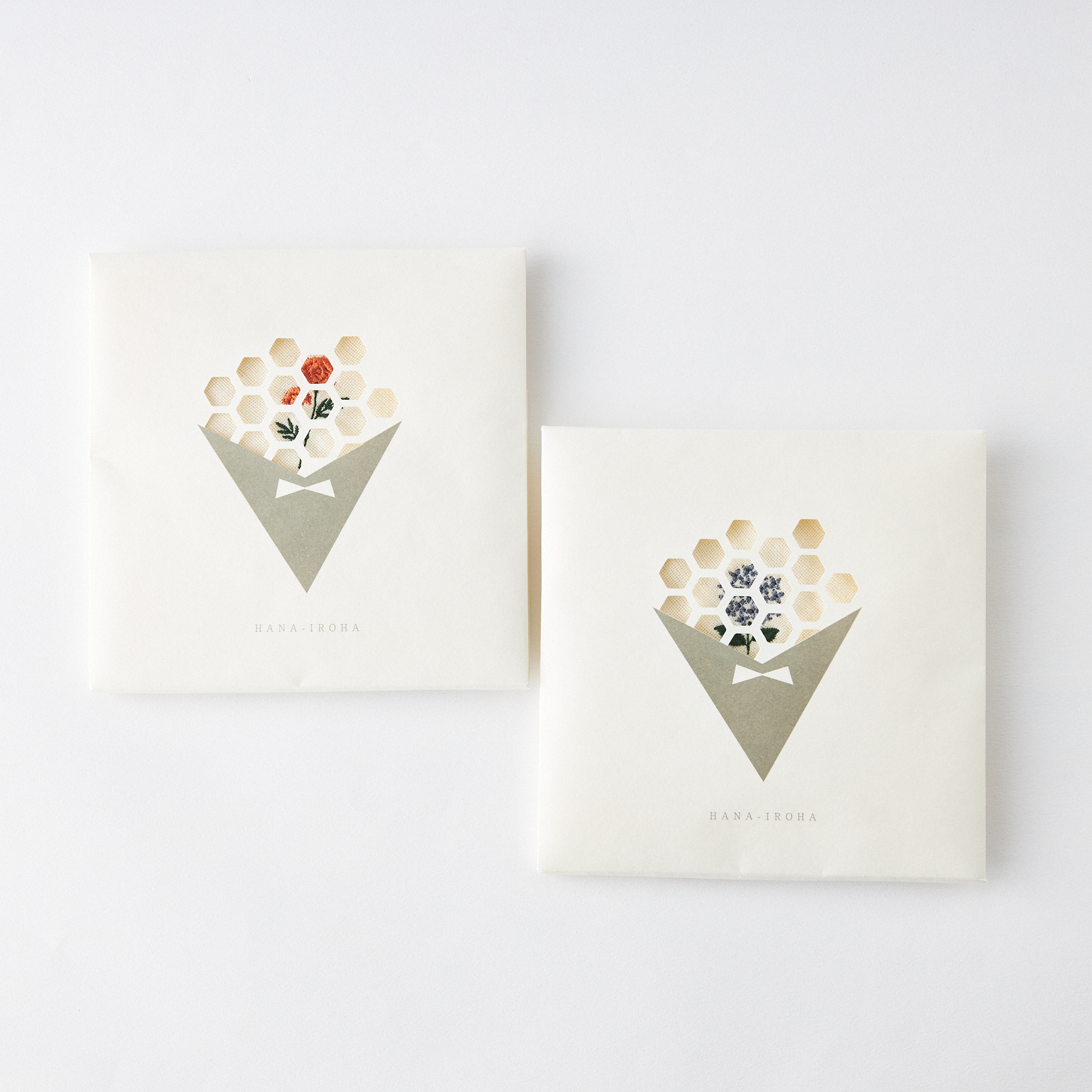 名入れハンカチとの極上トマトジュースのセット