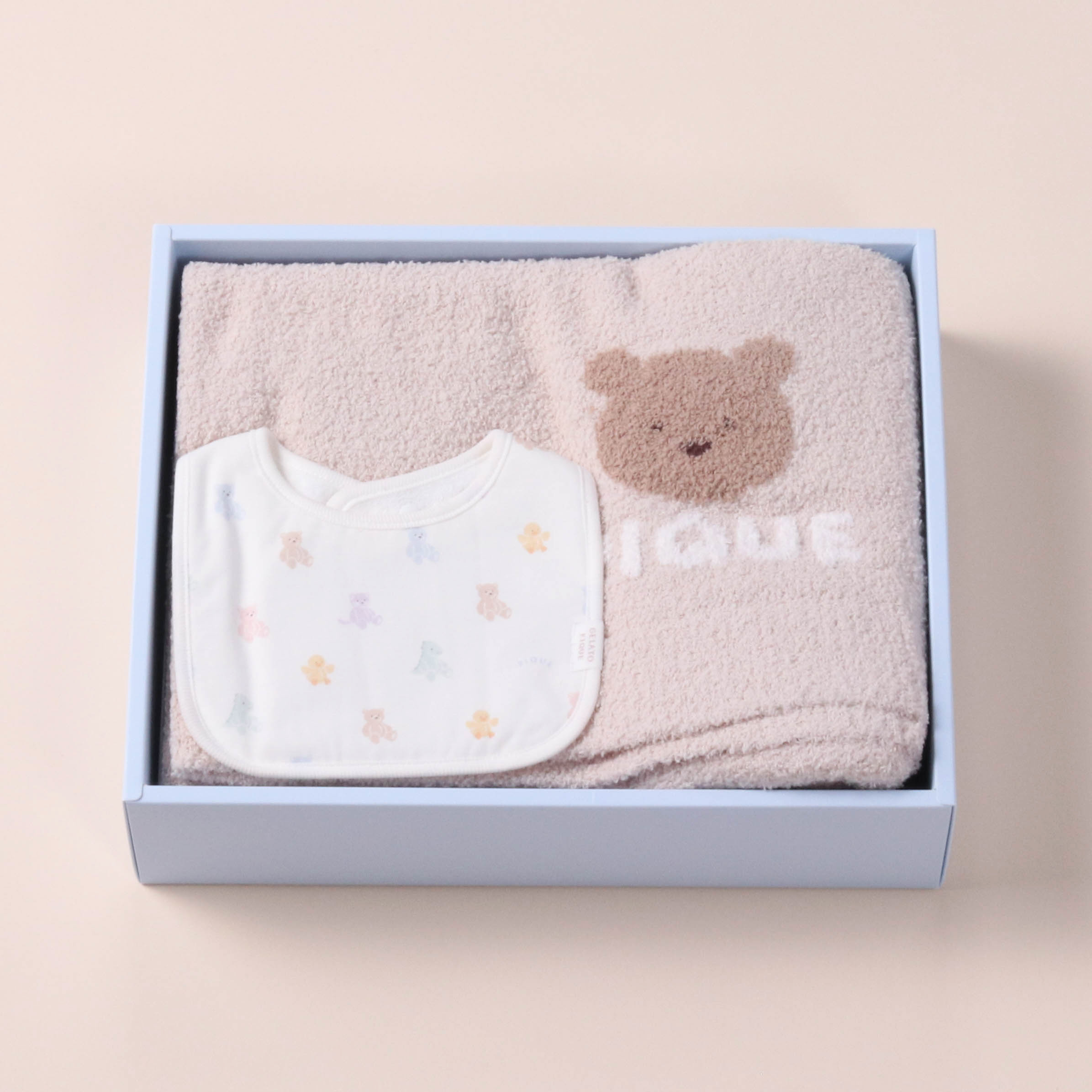 【BABY】ベビーギフトボックス 2点セット《ブランケット＆スタイ》