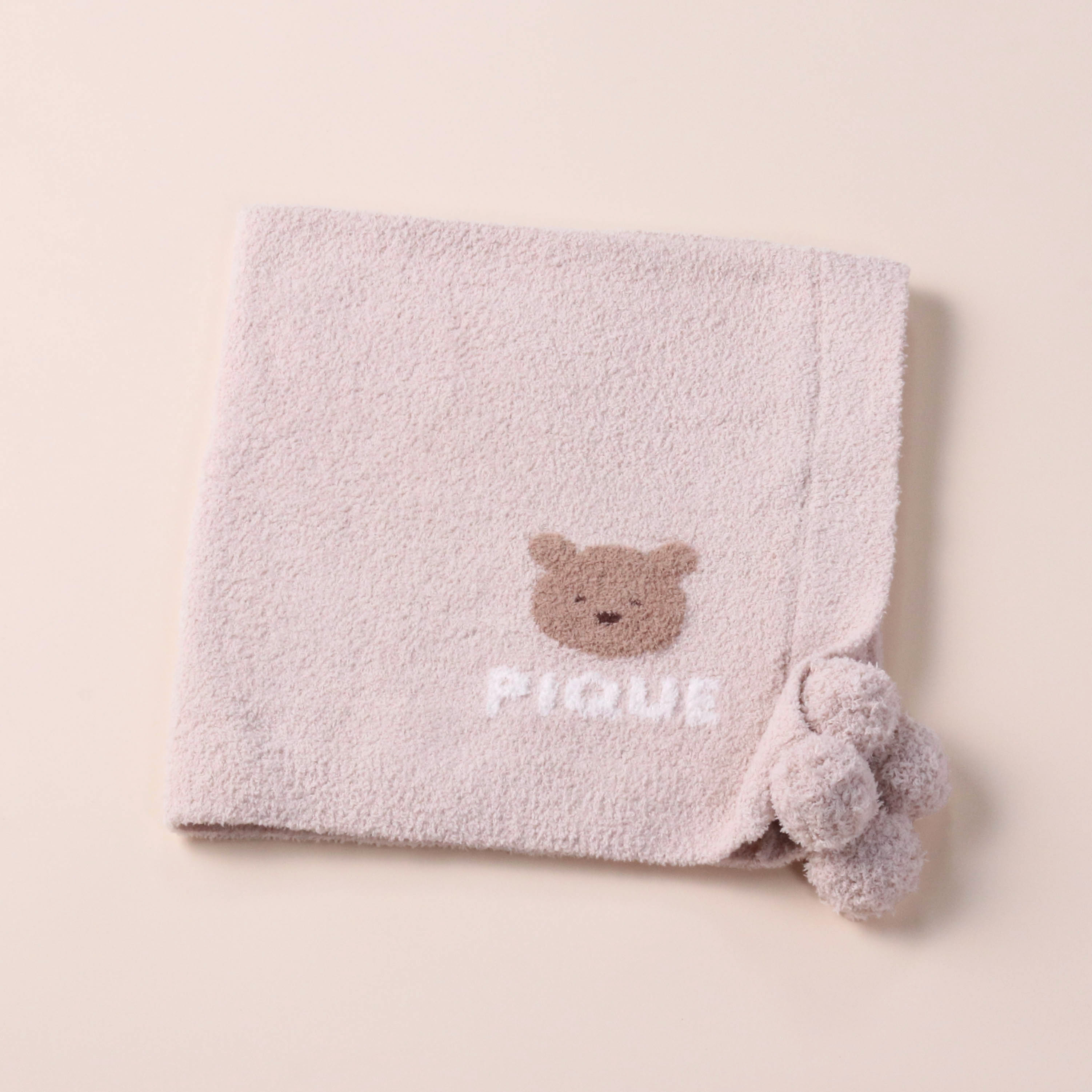 【BABY】ベビーギフトボックス 4点セット《ブランケット&ぬいぐるみ&スタイ&ボディスーツ》