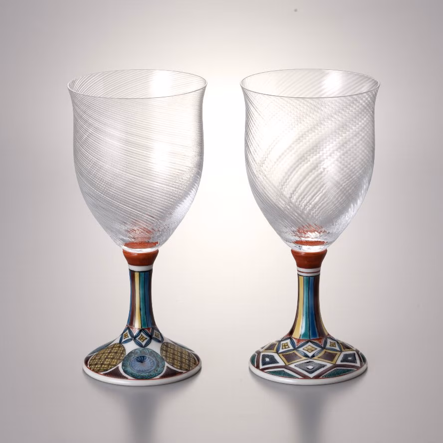 ペアワイングラス大（斜）古九谷文様