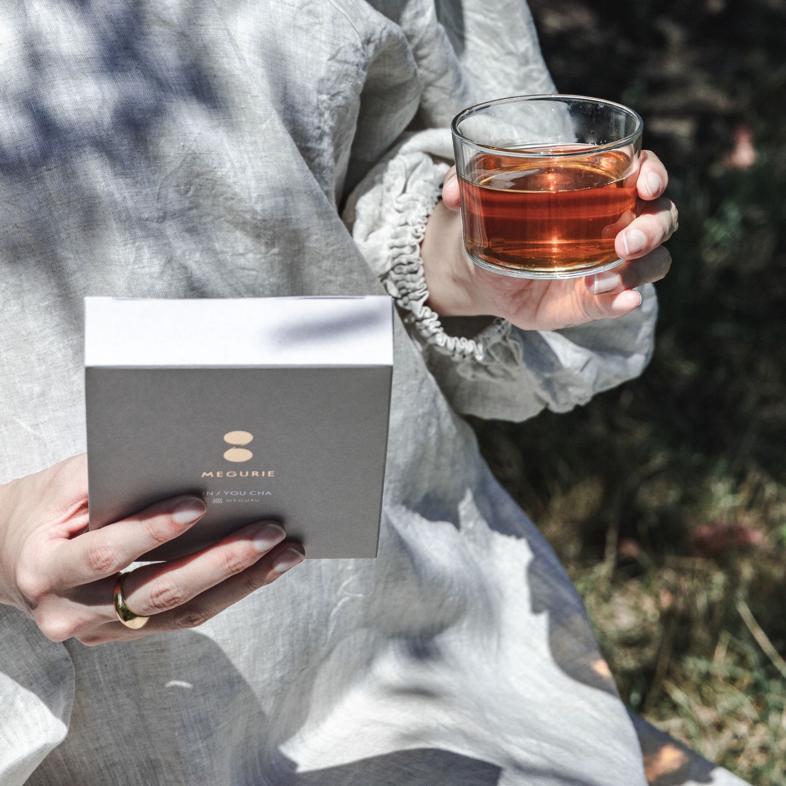 【母の日限定】カーネーションアレンジメントとホッと一息セット