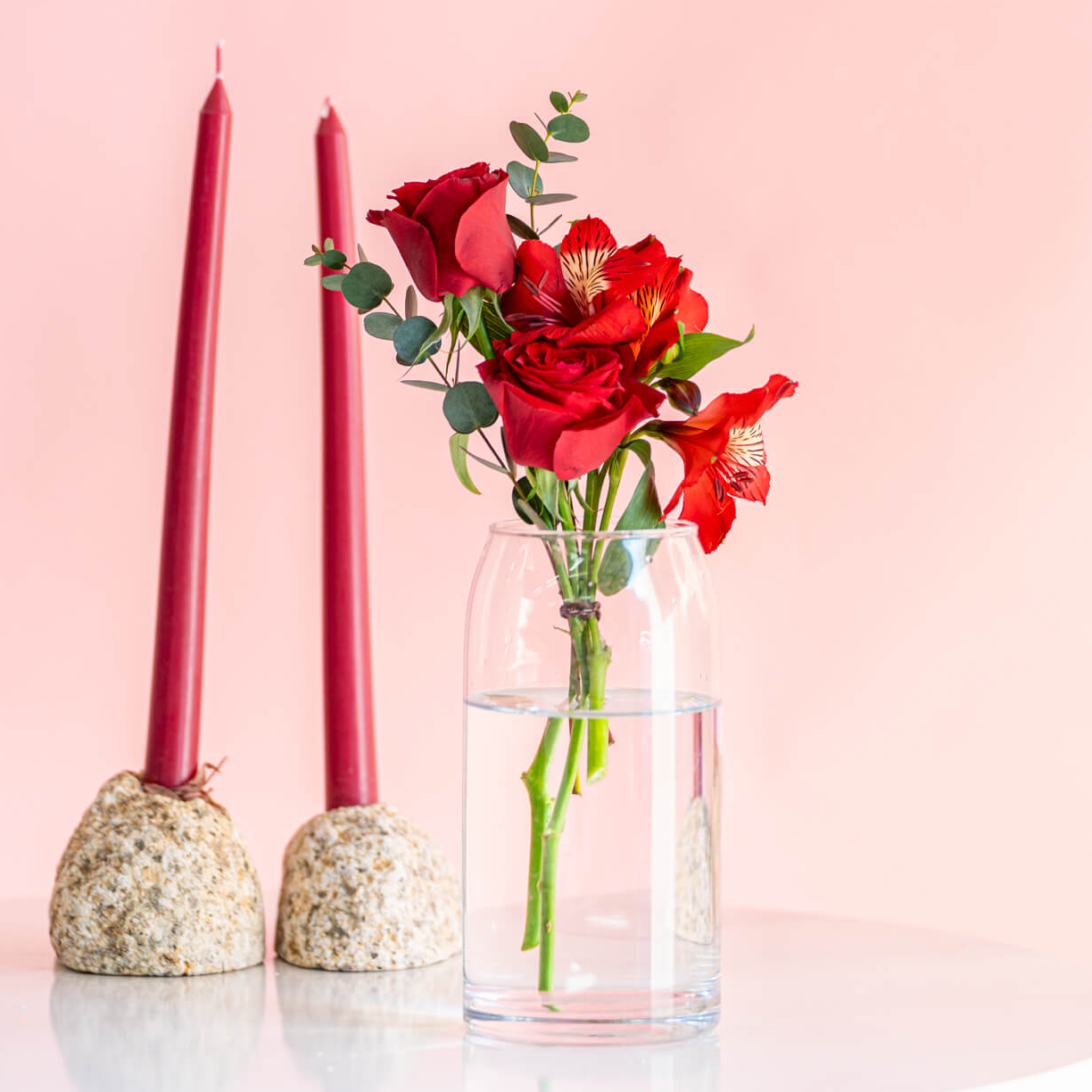 【母の日に贈る】選べるカーネーション＆疲れを癒す温熱＆EMS「NECK RELAX」