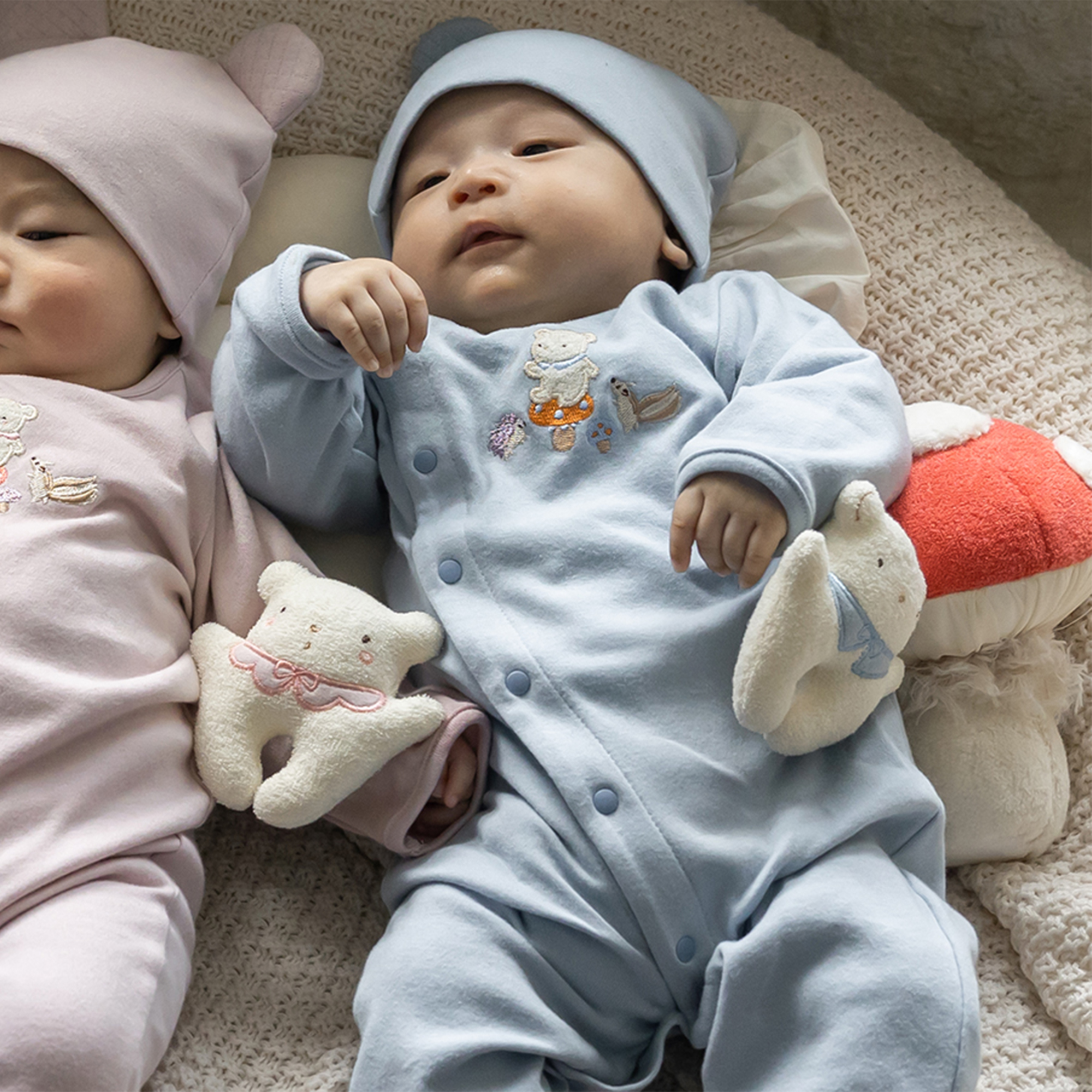 【BOX付ギフト】ギフトセット/パーカー＆ラトル/小さな森