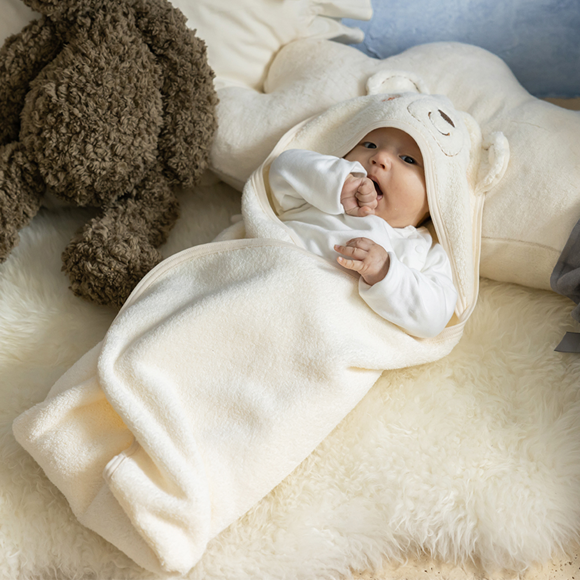 【BOX付ギフト】ギフトセット/おくるみ＆ラトル/もこもこ