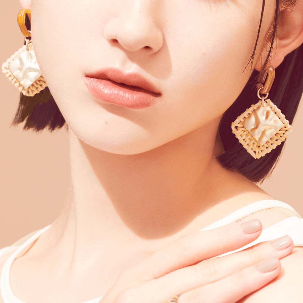 【お友達が色を選べる】ALLIE クロノビューティ カラーチューニングUV（ノーファンデUV）