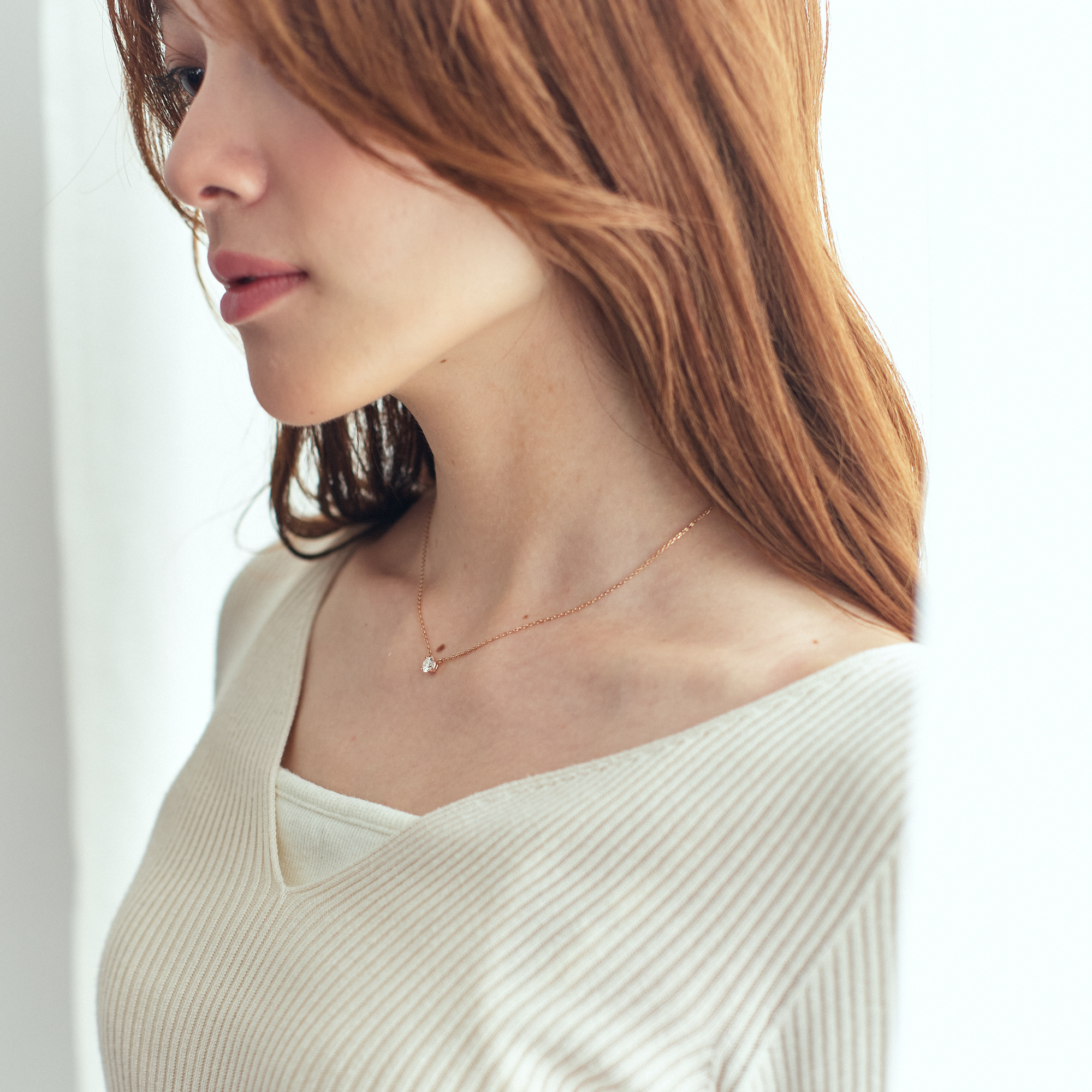 【写真BOX付き】一粒ネックレス&選べるコスメカタログ