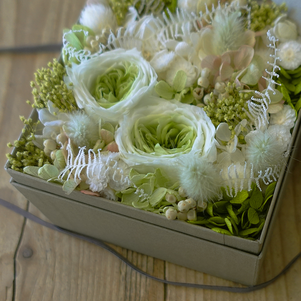 Boite de bonheur [ 幸せのボックス ]（グリーン） Mサイズ