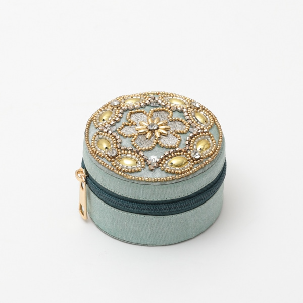 ビーズ刺繍 ラウンドケース