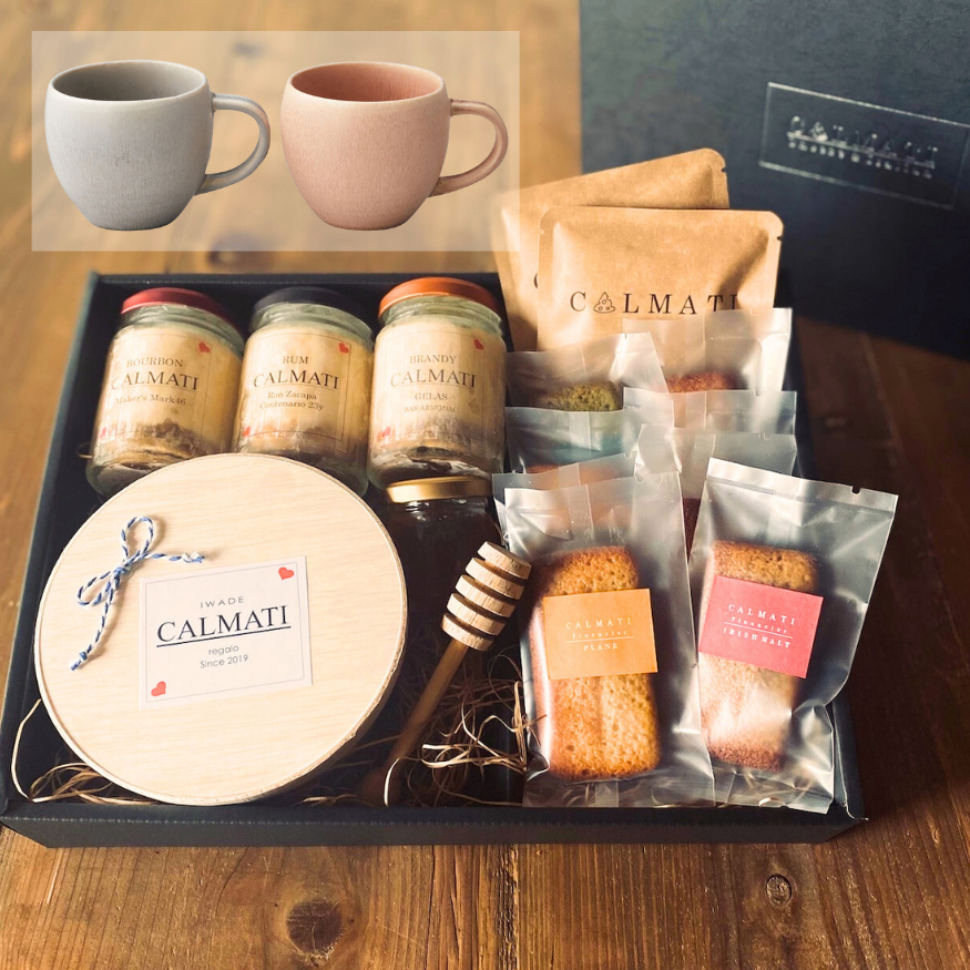 ペアカップとスイーツ詰め合わせプレミアムBOXのセット | CALMATI