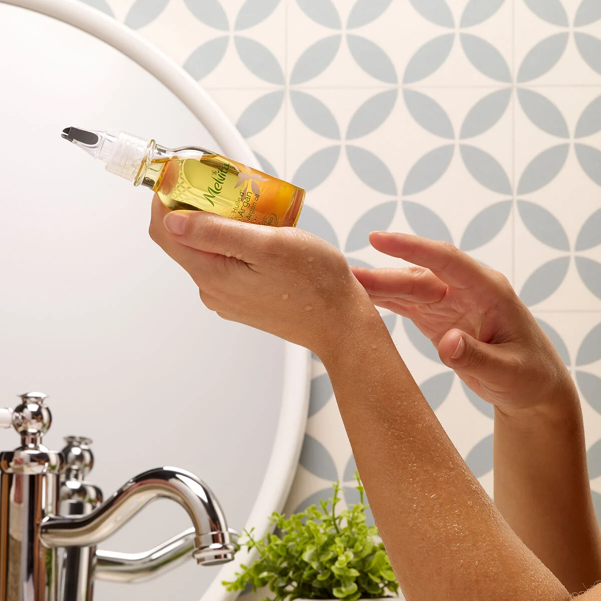 ビオオイル アルガンオイル 〈アルガン/ローズ〉