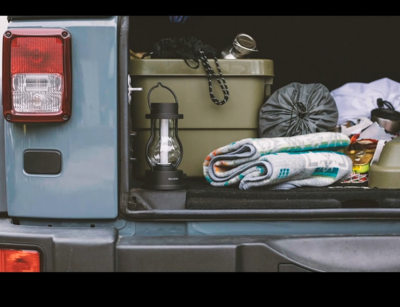 BALMUDA The Lantern（選べる2色）