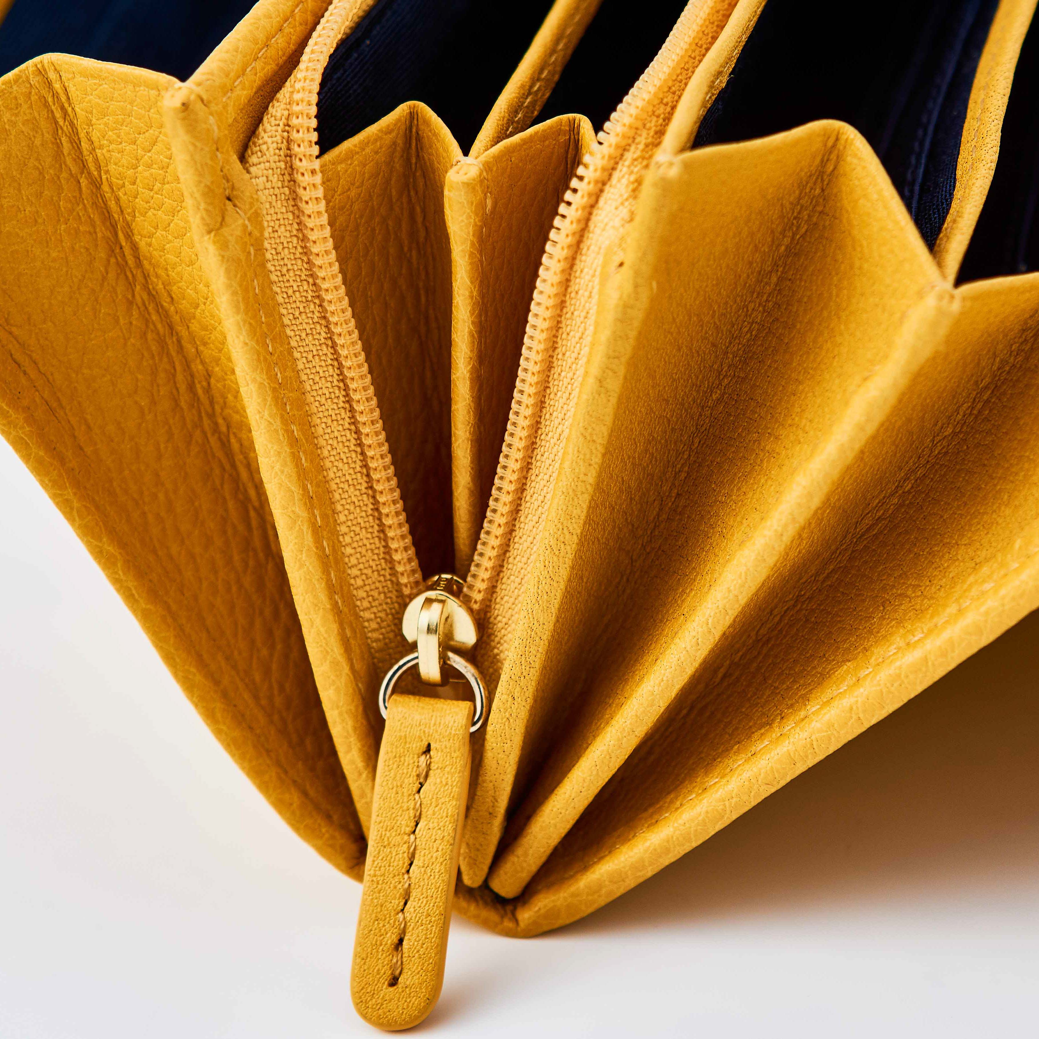 インサイドHT 長財布 NYP601