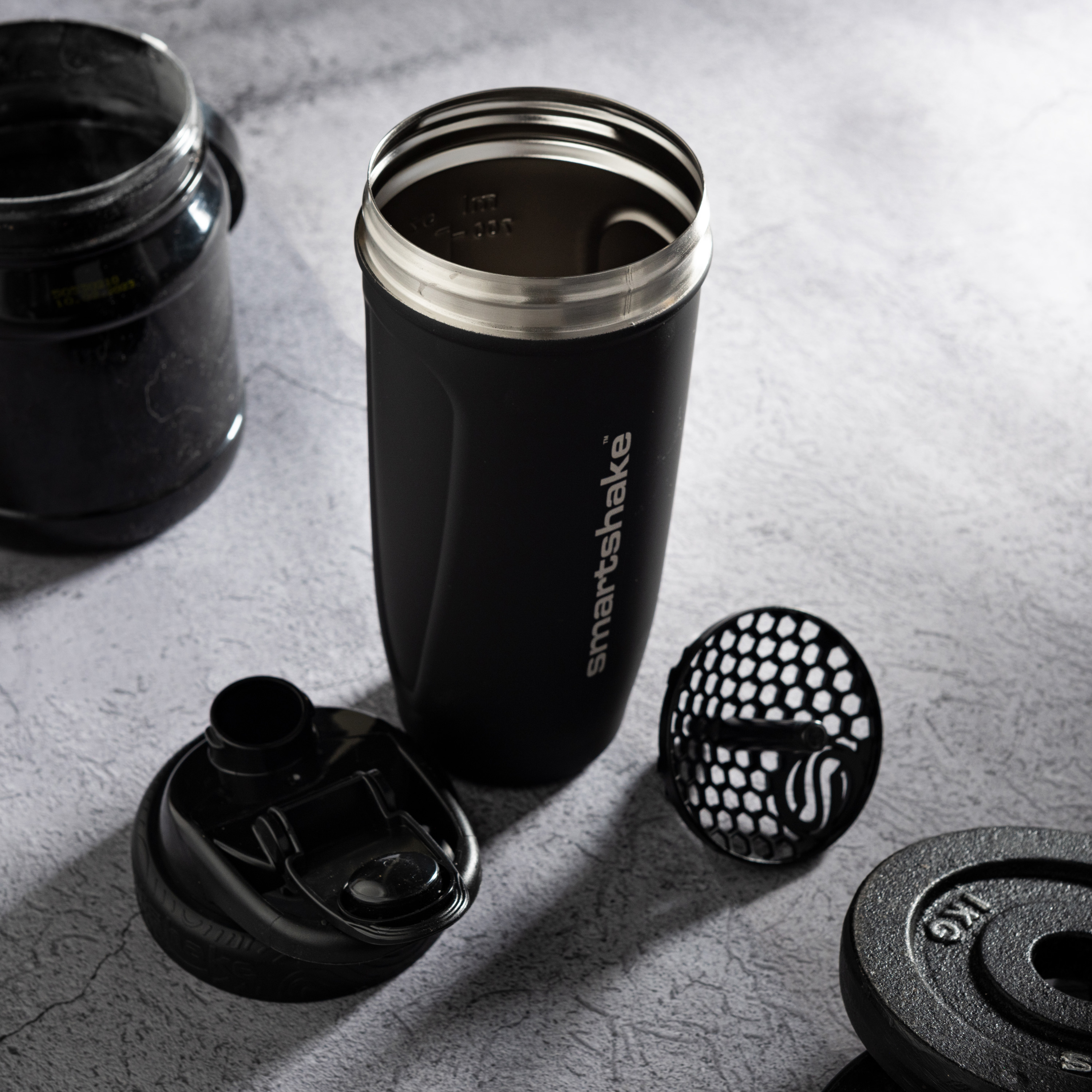 ステンレス製プロテインシェイカー Reforce Stainless Steel 900ml