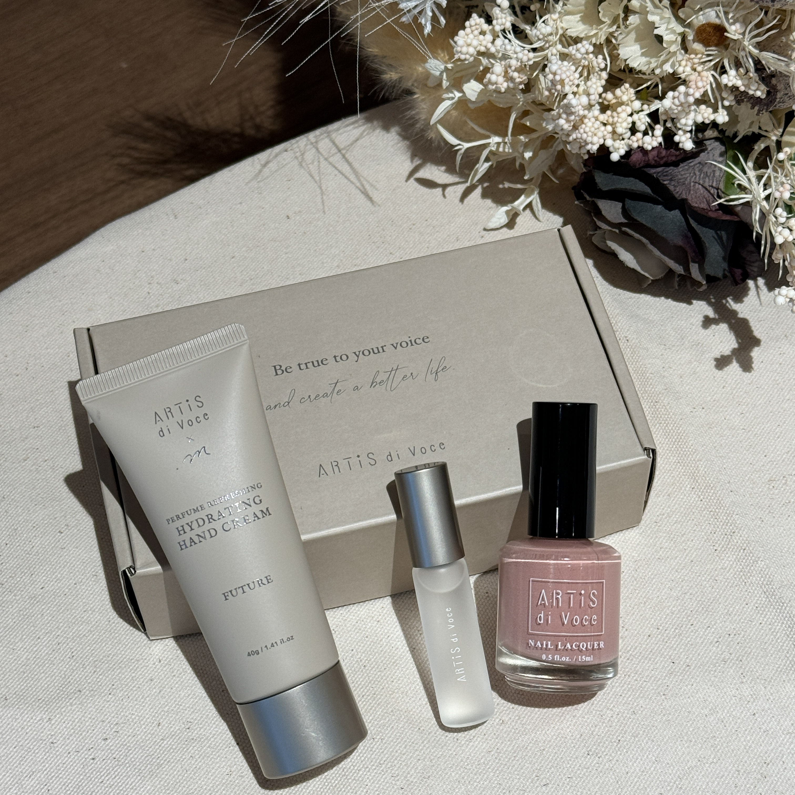 【ARTiS di Voce ×.m】ハンドクリーム・ロールオンオイルGIFT SET ポリッシュ付き