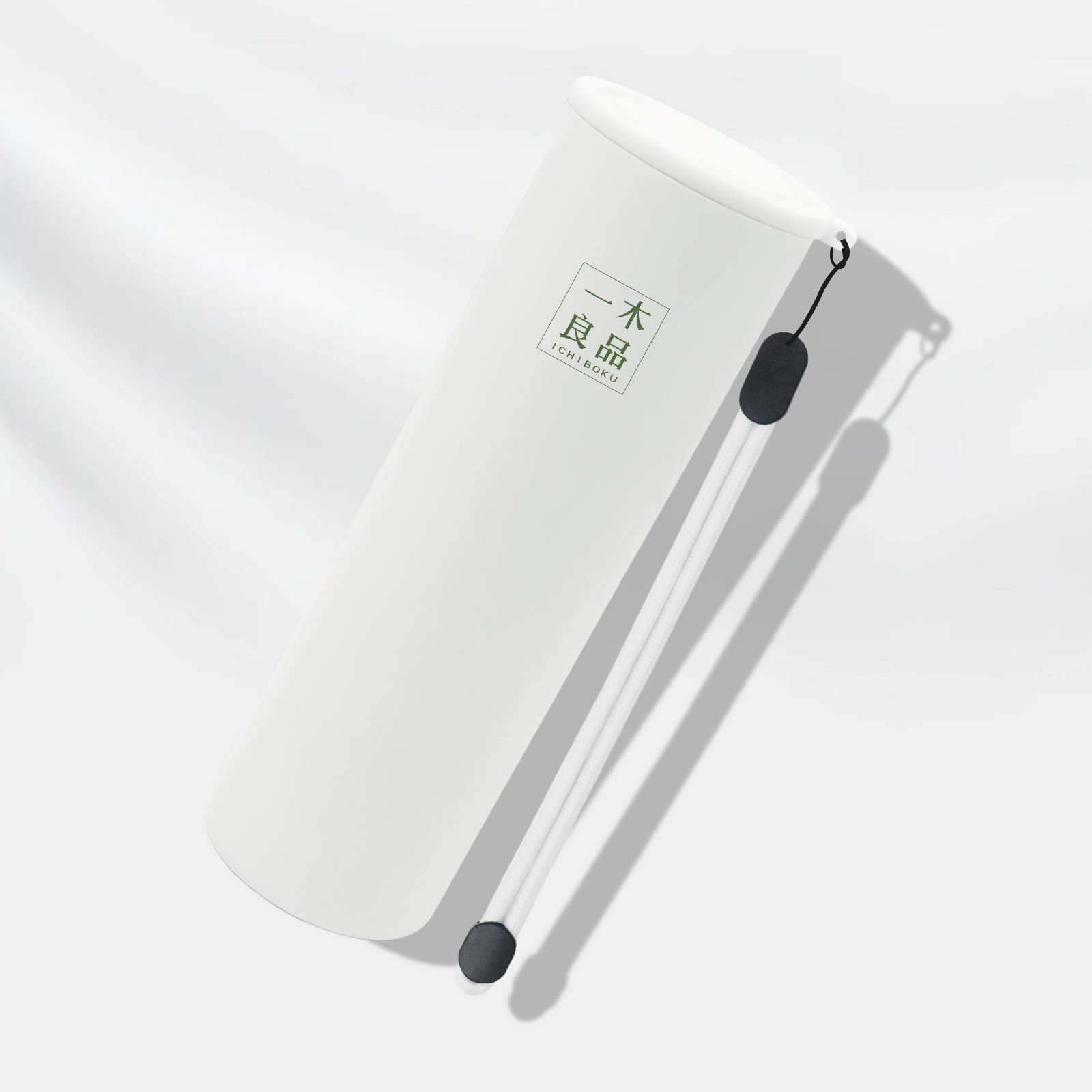 魔法瓶構造で冷たさ続くアイスパック