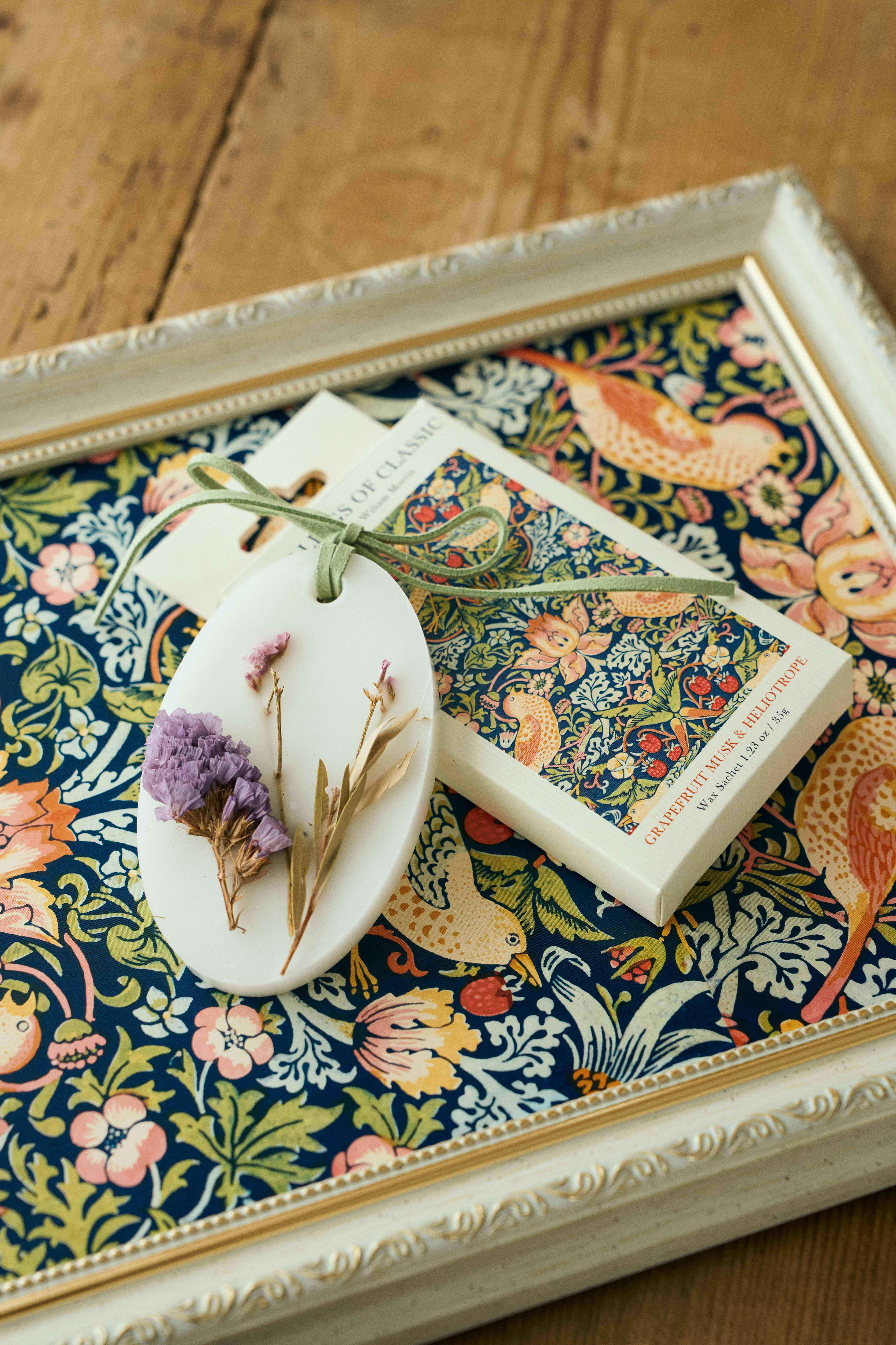 【お友達が香り選べる】ワックスサシェ＆シンピュルテヘアオイルセット