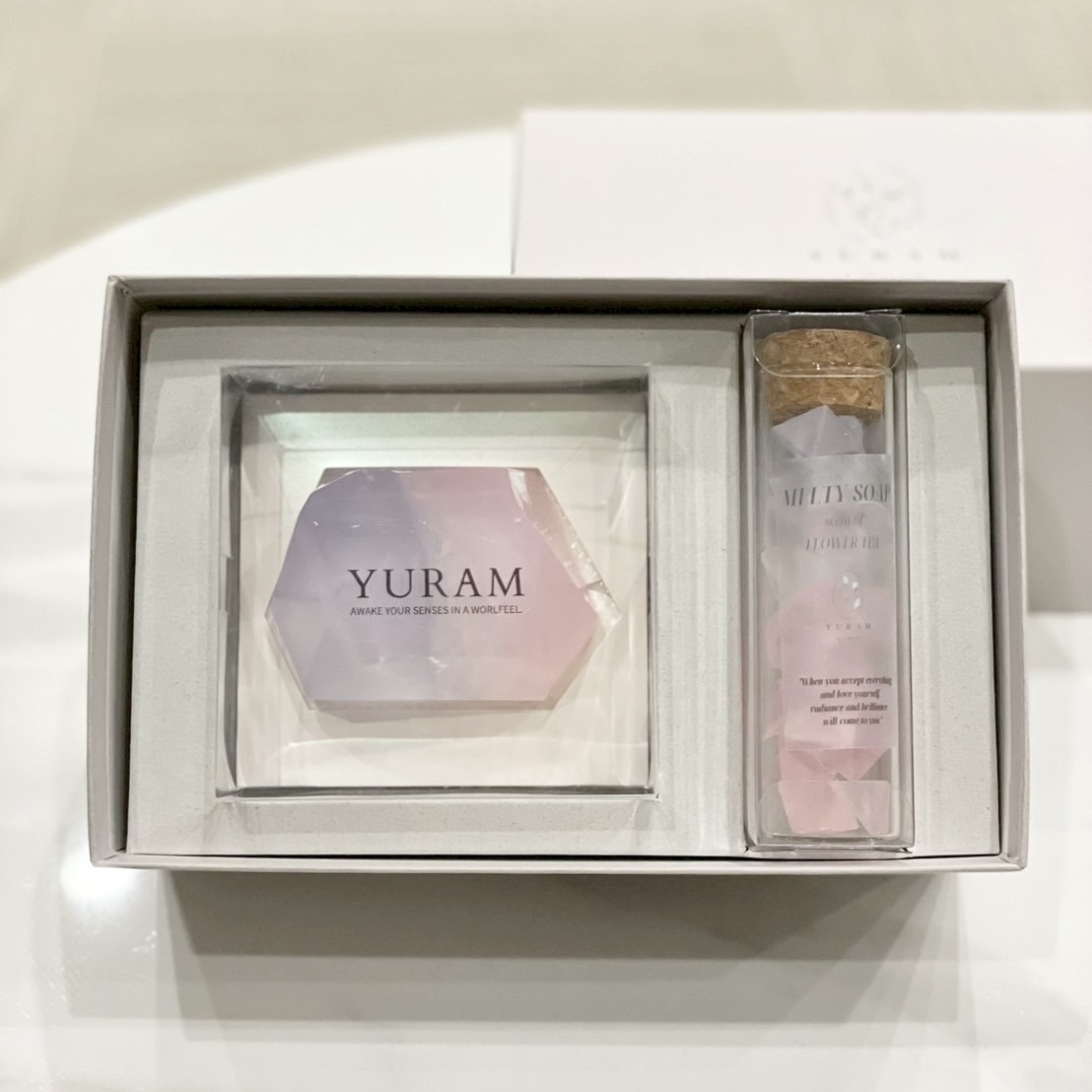 【宝石石鹸】宝石箱（愛を紡ぐ妖精・人魚の記憶）