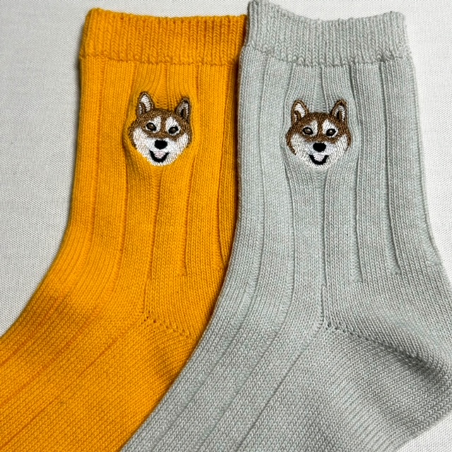 【人気の犬種を選べる】INUハンカチ＆ソックス BOX付き