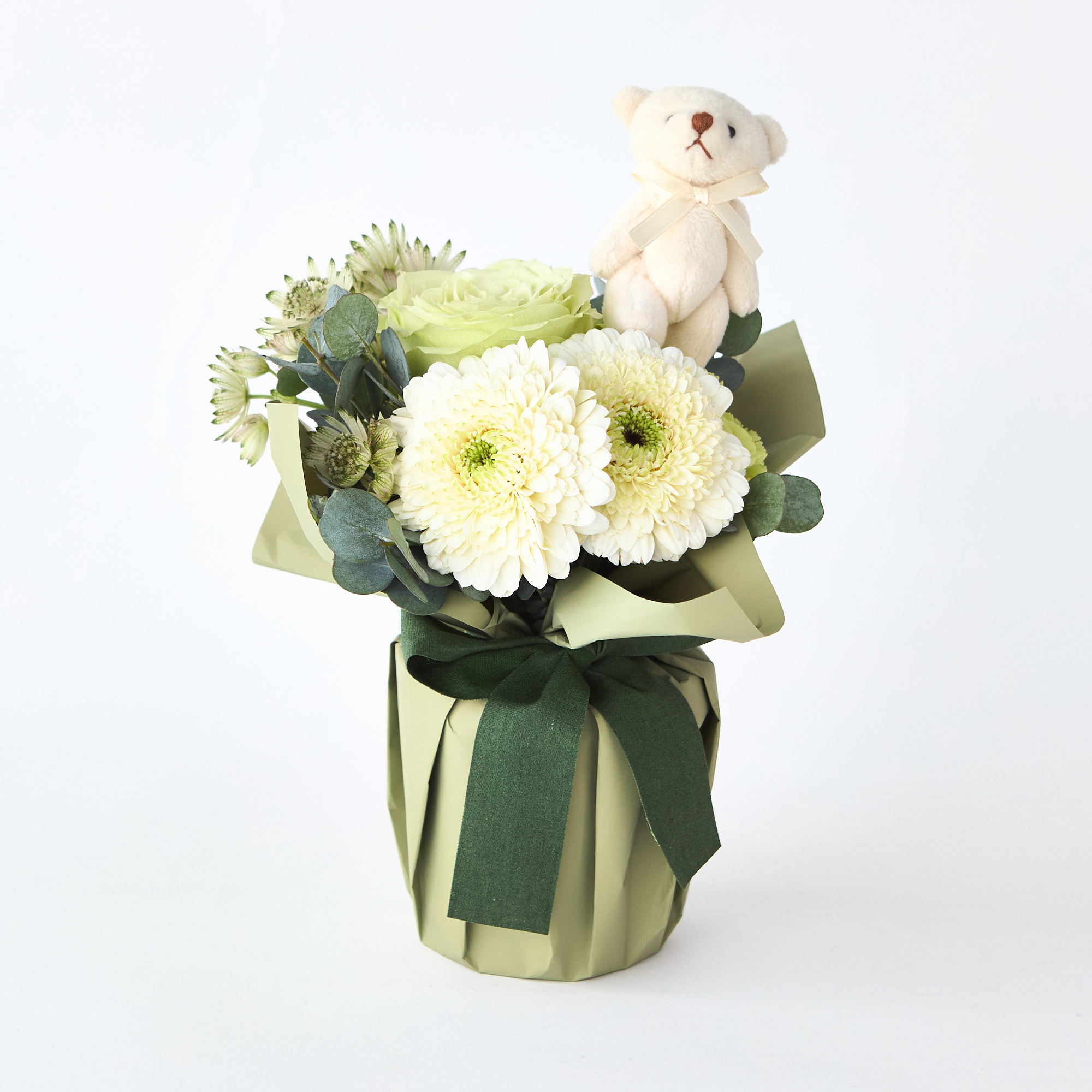 【結婚祝いに】 カタログギフト“Wedding”＆そのまま飾れる季節のお花のブーケ