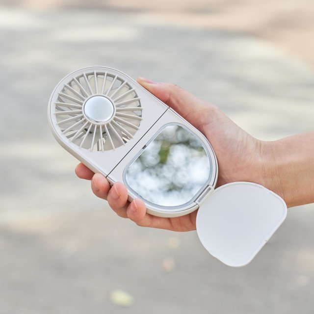 LEDミラー付スリムファン　LCAF020