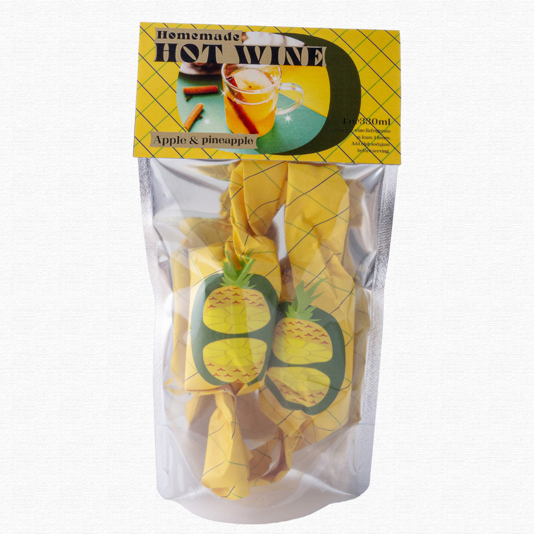 ハートのラベルワインとホットワインと選べるサングリアのセット